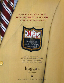 Roger Goodell Autographed 2010 Fame Yearbook Magazine Beckett 47458