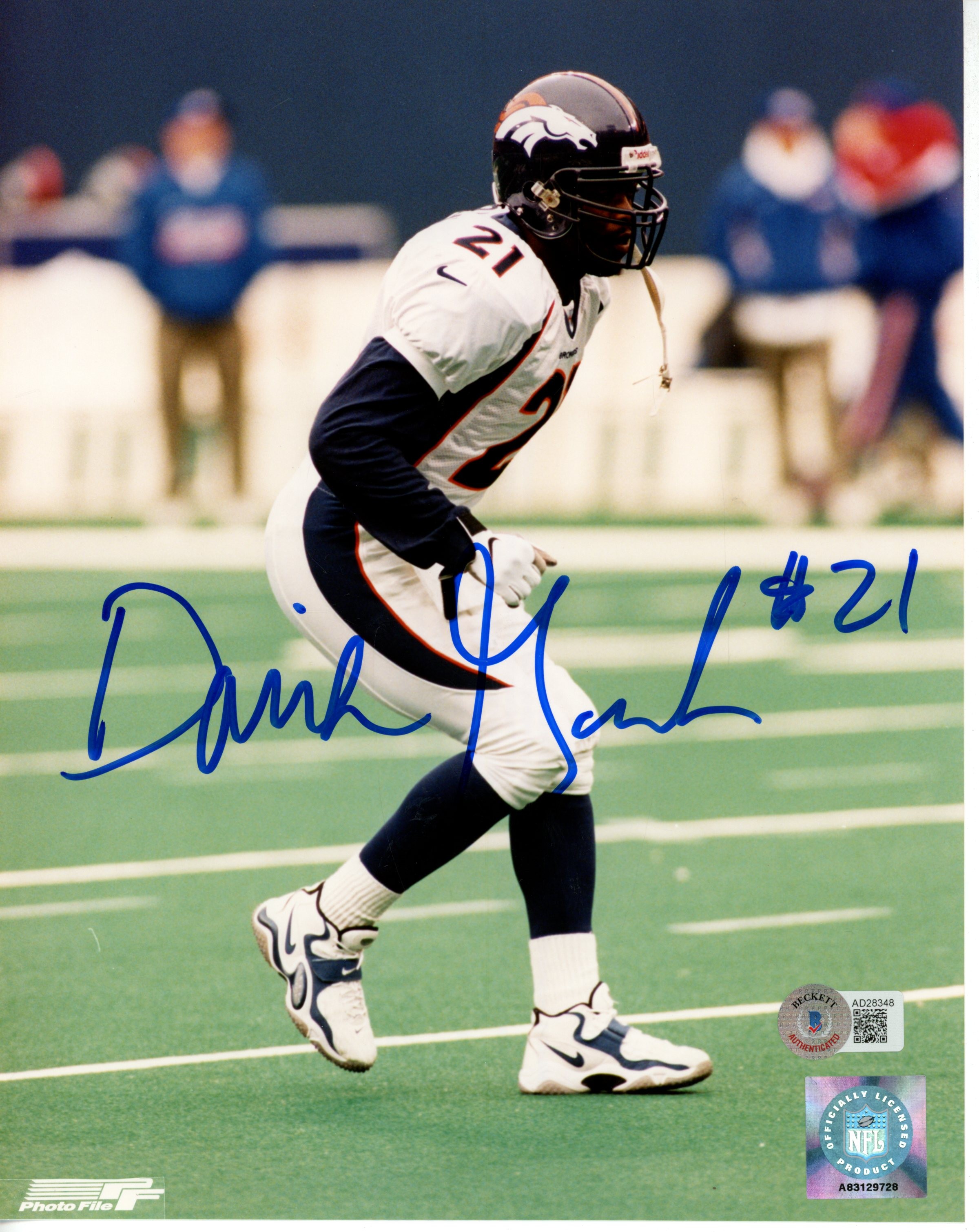 Darrien Gordon Autographed/Signed Denver Broncos 8x10 Photo Beckett 55838