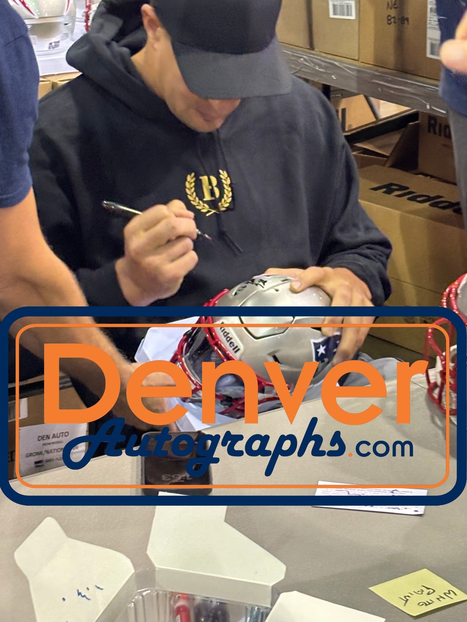Rob Gronkowski Signed New England Patriots Midi Mid-Size Helmet Beckett W 58336 7 Rob Gronkowski Signed New England Patriots Midi Mid-Size Helmet Beckett W 58336