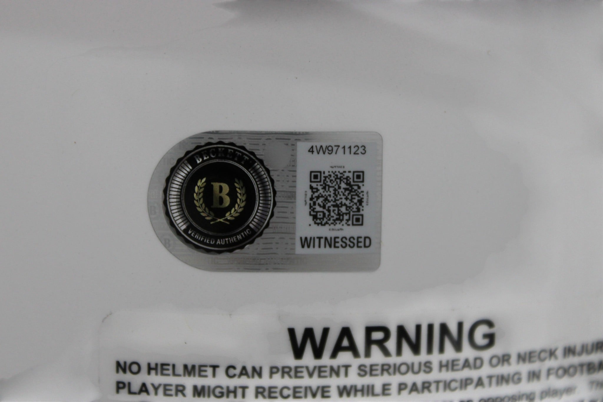 Breece Hall Autographed New York Jets 2024 ALT 2 Helmet Proline Beckett 58543 5 Breece Hall Autographed New York Jets 2024 ALT 2 Helmet Proline Beckett 58543
