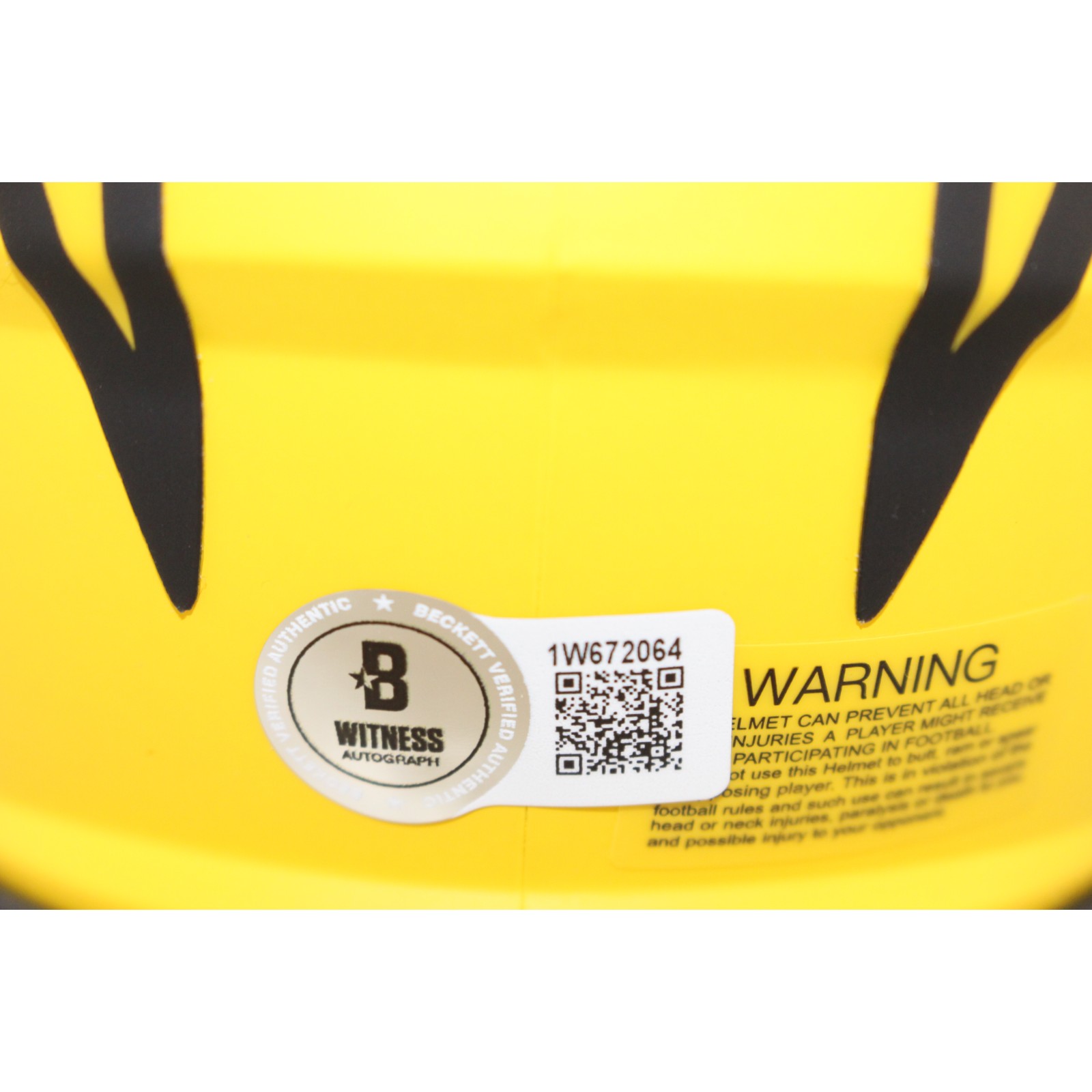 Omarion Hampton Autographed Los Angeles Chargers Rave Mini Helmet Beckett 51641 4 Omarion Hampton Autographed Los Angeles Chargers Rave Mini Helmet Beckett 51641