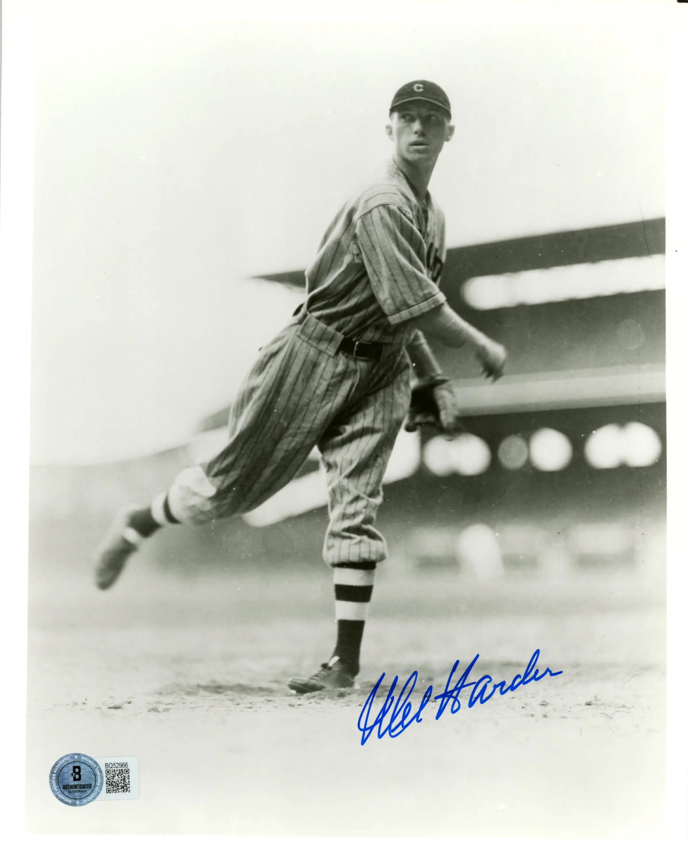 Mel Harder Autographed/Signed Cleveland Indians 8x10 Photo Beckett 57424