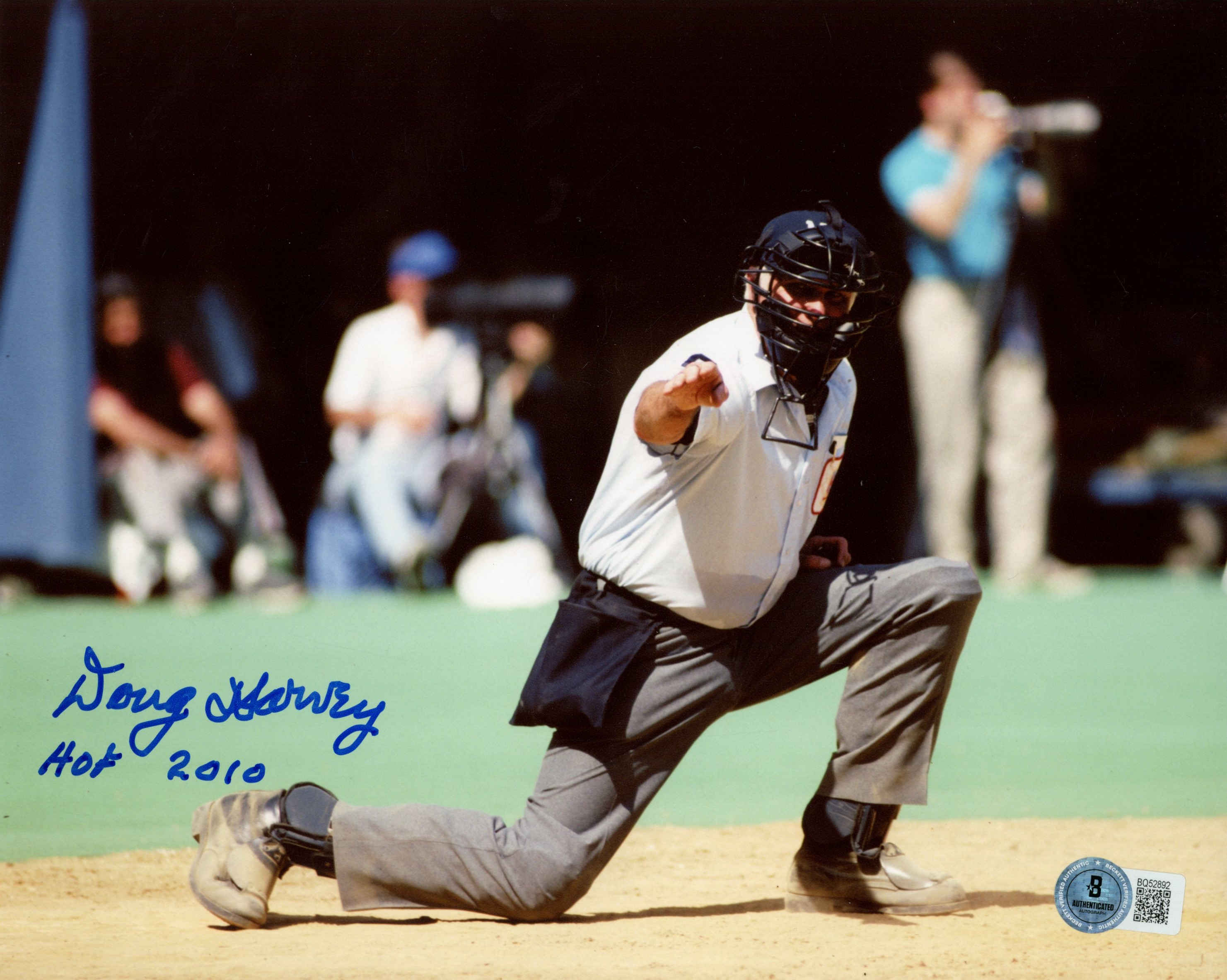 Doug Harvey Autographed/Signed Umpire 8x10 Photo HOF Beckett 57391