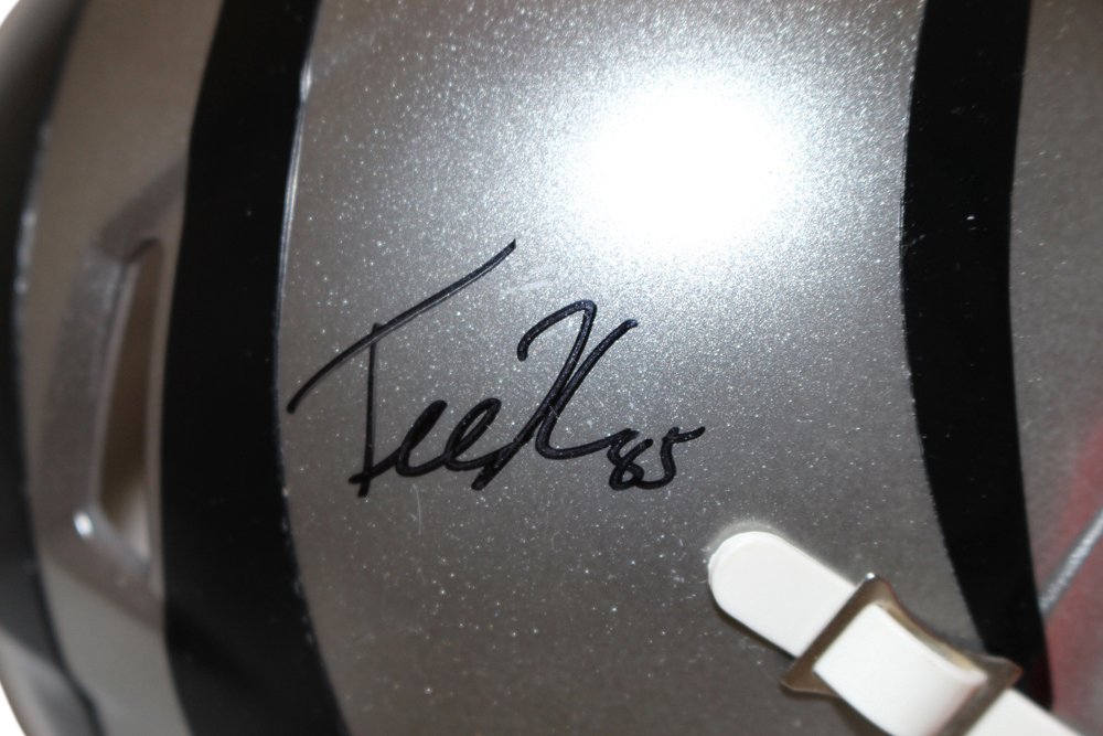 Tee Higgins Autographed Cincinnati Bengals Flash Mini Helmet Beckett