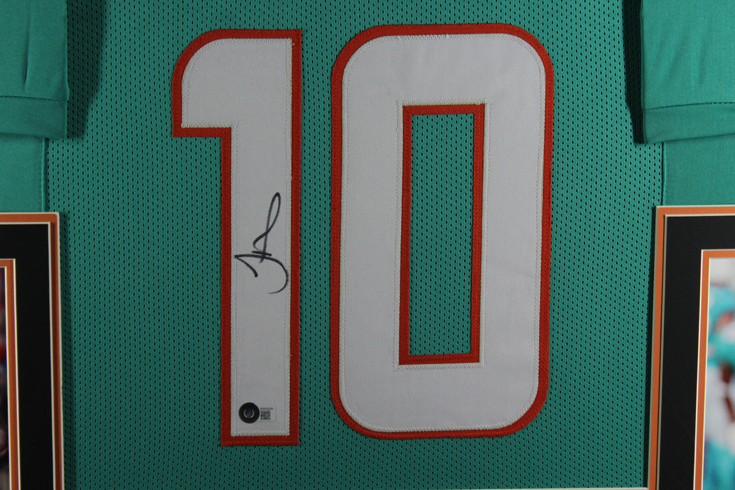 Tyreek Hill Autographed/Signed Framed Pro Style Teal XL Jersey Beckett