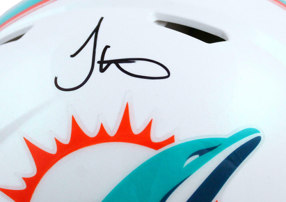 Tyreek Hill Autographed Miami Dolphins Authentic Speed Helmet Beckett