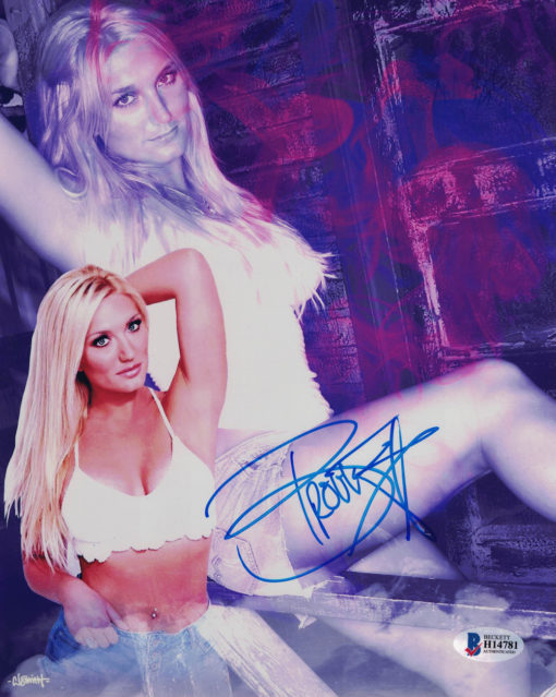 Brooke Hogan Autographed/Signed 8x10 Photo BAS 24333