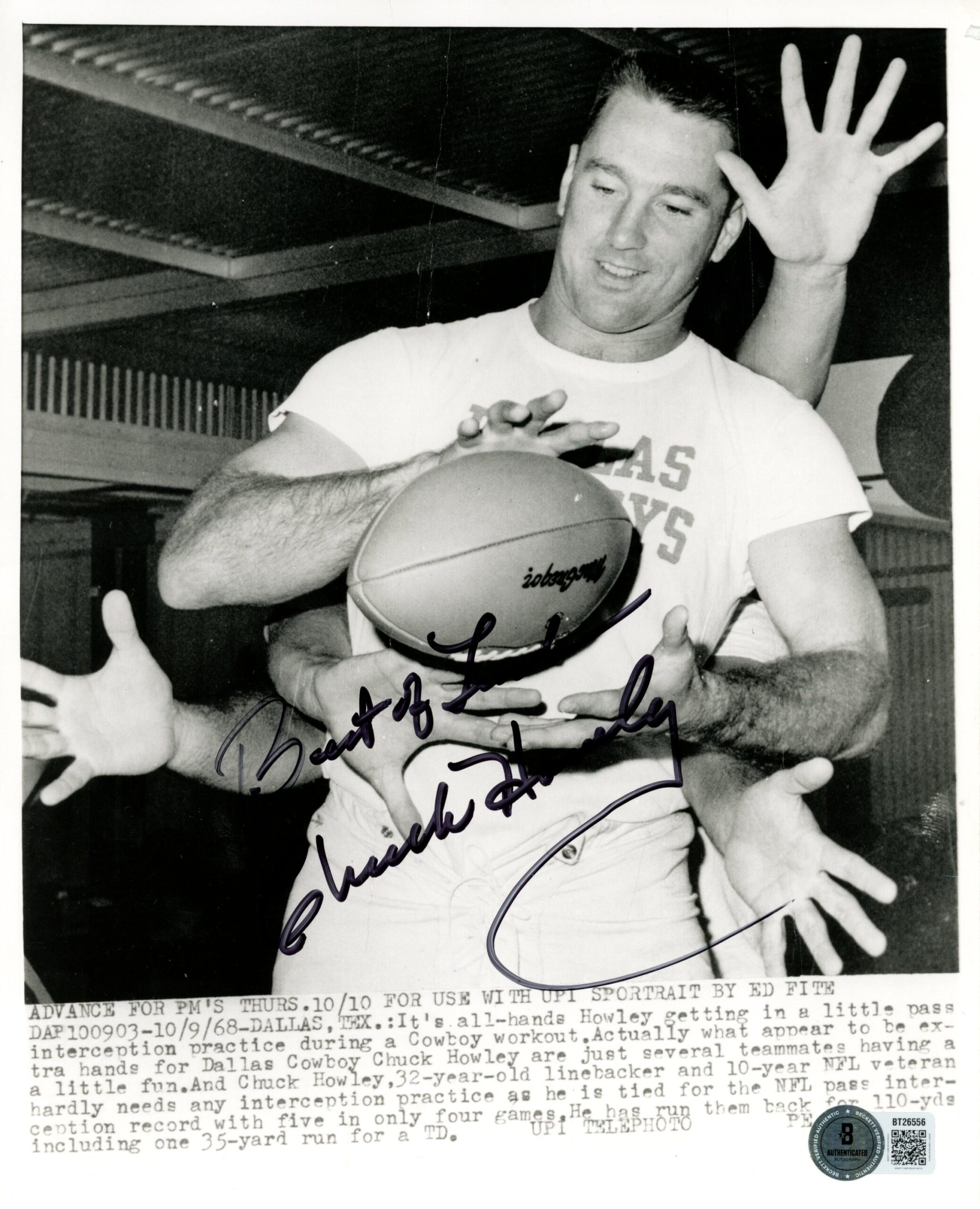 Chuck Howley Autographed Dallas Cowboys 8x10 Photo AS IS Beckett 56720