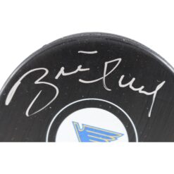 Brett Hull Autographed/Signed St Louis Blues Logo Puck Beckett 53406
