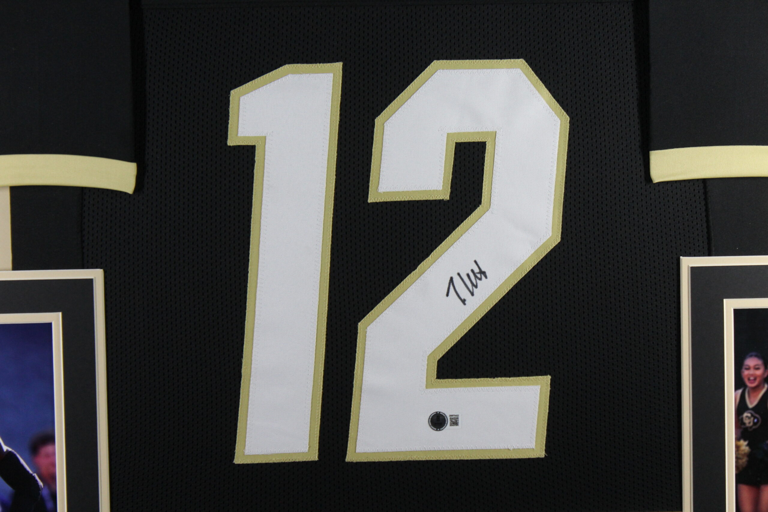 Travis Hunter Autographed College Style Black Framed Jersey 35x43 Beckett 53748 2 Travis Hunter Autographed College Style Black Framed Jersey 35x43 Beckett 53748