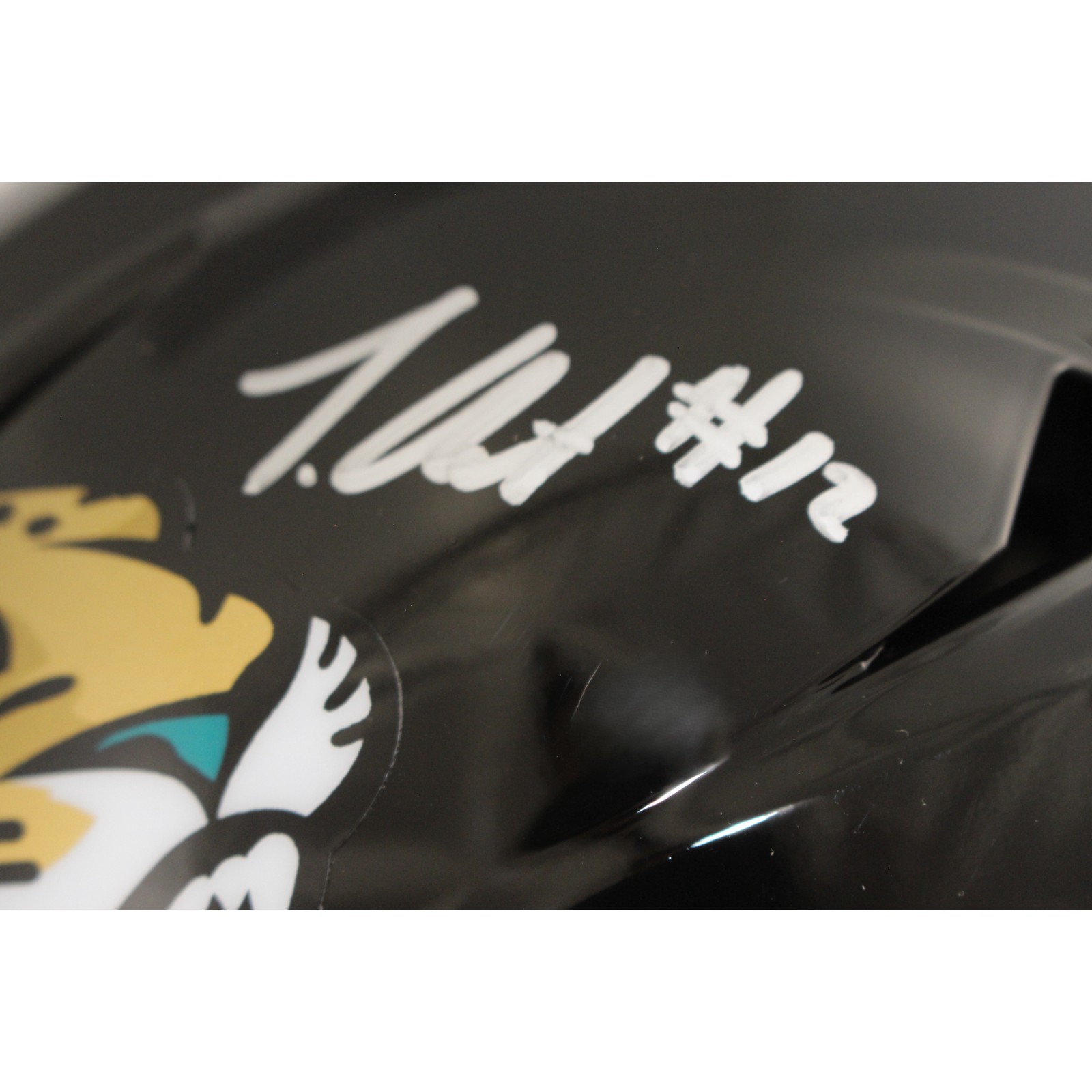Travis Hunter Signed Jacksonville Jaguars Mid-Size Midi Helmet Beckett W 53328 2 Travis Hunter Signed Jacksonville Jaguars Mid-Size Midi Helmet Beckett W 53328