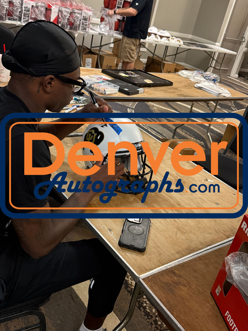 Travis Hunter Autographed Colorado Buffaloes F/S White Helmet Beckett W 53368 6 Travis Hunter Autographed Colorado Buffaloes F/S White Helmet Beckett W 53368