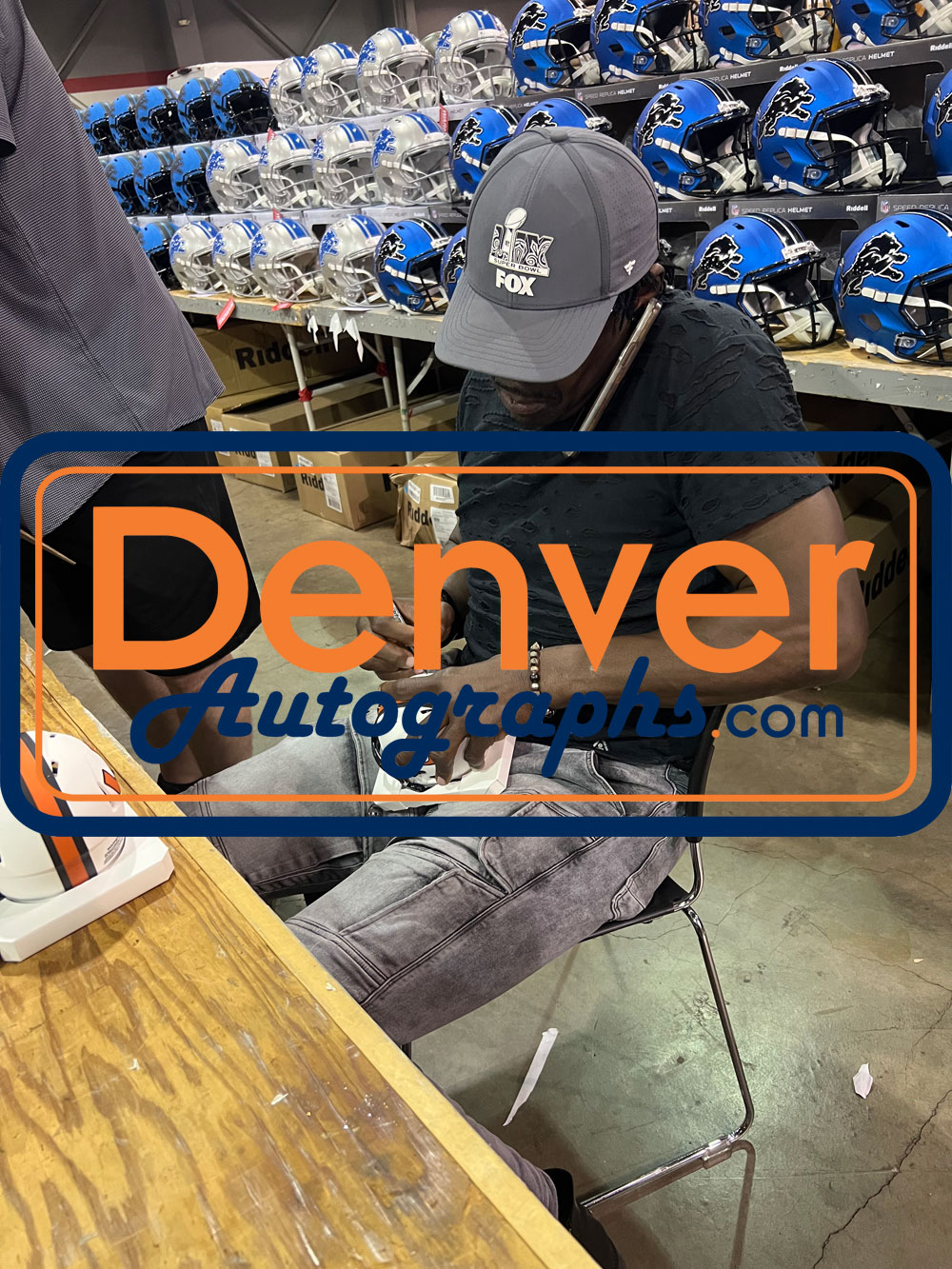 Michael Irvin Autographed Miami Hurricanes Lunar Mini Helmet Beckett WIT 51779 6 Michael Irvin Autographed Miami Hurricanes Lunar Mini Helmet Beckett WIT 51779