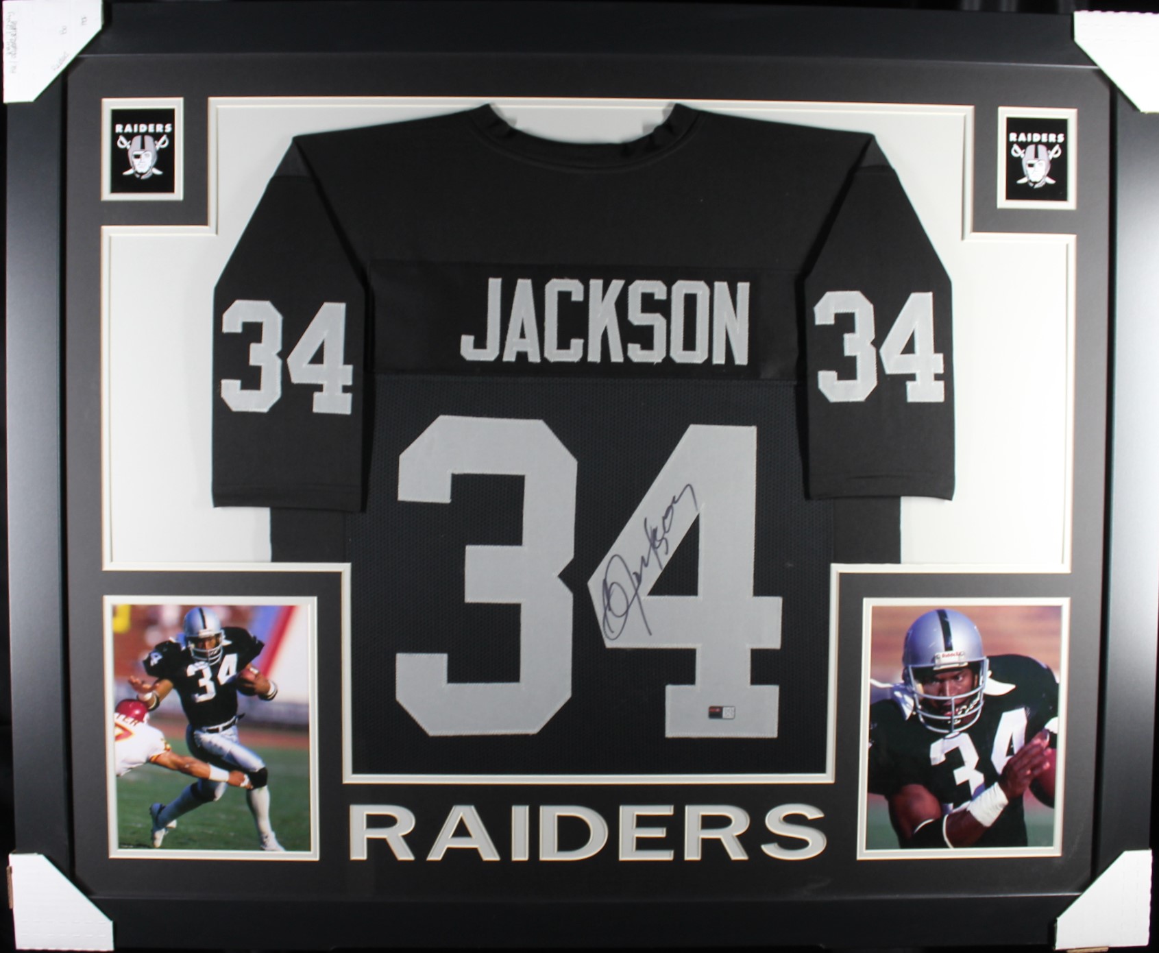 Bo Jackson Autographed Pro Style Black XL Framed Jersey 35x43 TRI 53749
