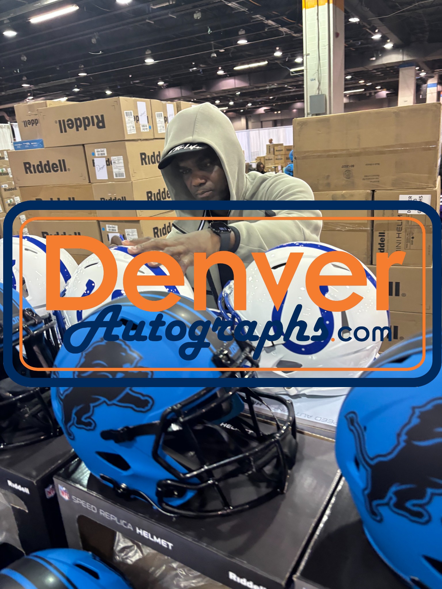 Edgerrin James Autographed Indianapolis Colts Authentic TB Helmet Beckett 54254 7 Edgerrin James Autographed Indianapolis Colts Authentic TB Helmet Beckett 54254