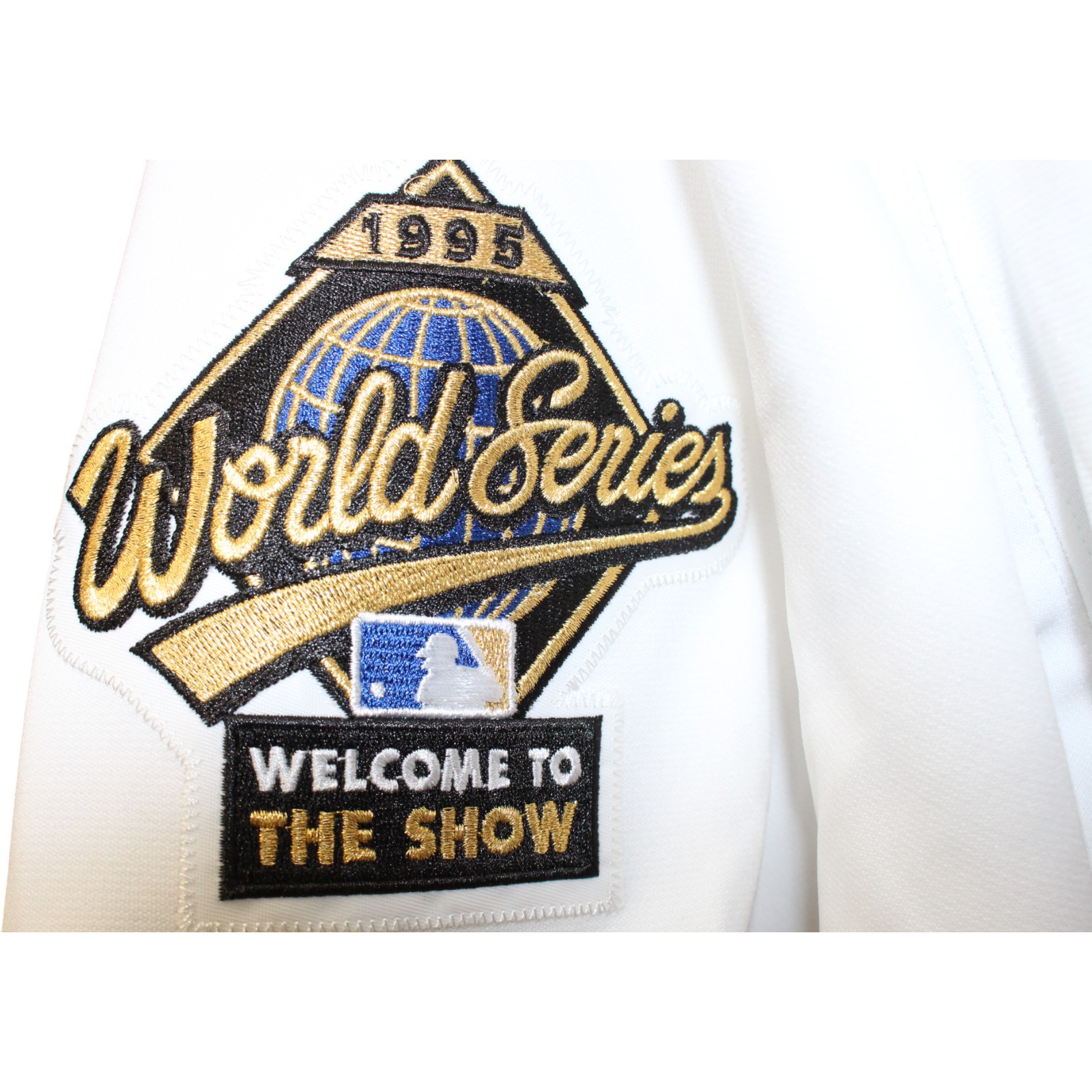 Chipper Jones Autographed Atlanta Braves M&N 1995 sz52 Jersey HOF Fanatics 51846 6 Chipper Jones Autographed Atlanta Braves M&N 1995 sz52 Jersey HOF Fanatics 51846