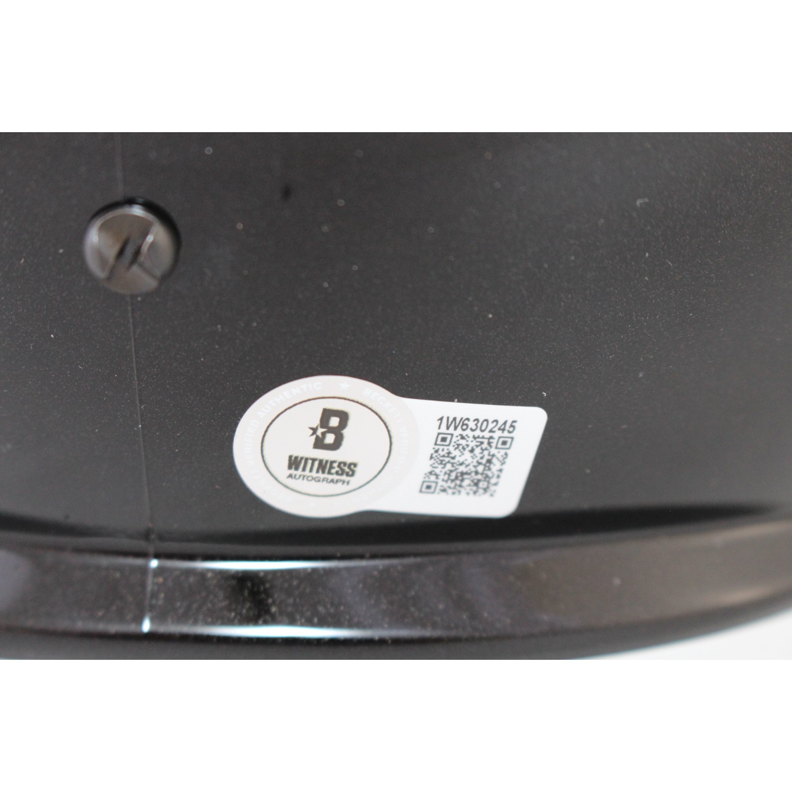 Julio Jones Autographed/Signed Atlanta Falcons F/S TB Helmet Beckett 51887 4 Julio Jones Autographed/Signed Atlanta Falcons F/S TB Helmet Beckett 51887