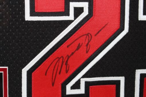 Michael Jordan Autographed Chicago Bulls Framed Black Jersey Upper Deck 50109