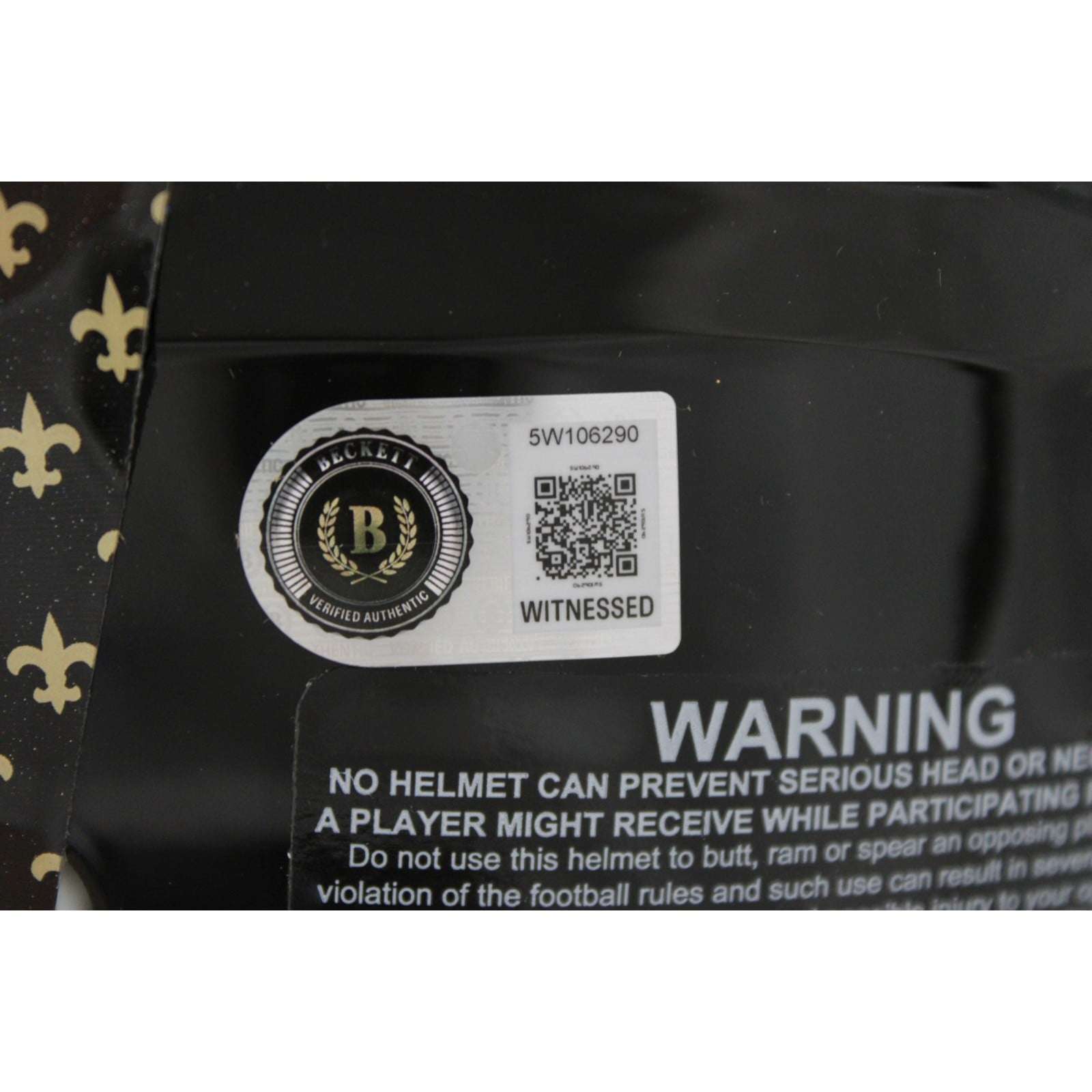 Alvin Kamara Autographed New Orleans Saints Pro Helmet 22 Alt Beckett WIT 58659 5 Alvin Kamara Autographed New Orleans Saints Pro Helmet 22 Alt Beckett WIT 58659