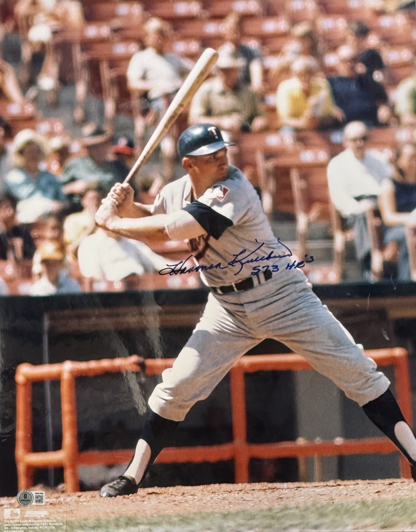 Harmon Killebrew Autographed Minnesota Twins 16x20 Photo 573 HRs Beckett 56549