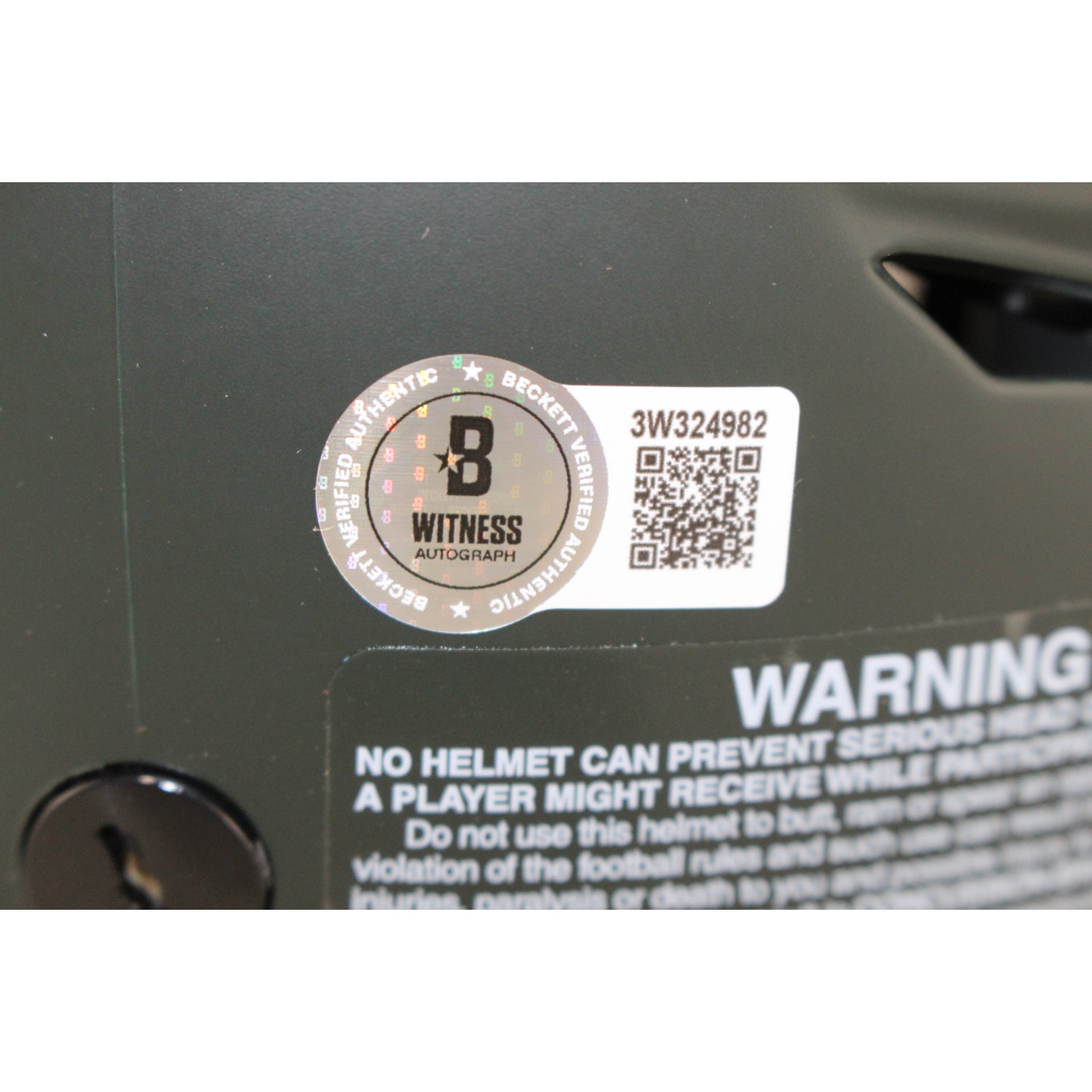 George Kittle Signed San Francisco 49ers SpeedFlex 25 STS Helmet Beckett W 53407 4 George Kittle Signed San Francisco 49ers SpeedFlex 25 STS Helmet Beckett W 53407