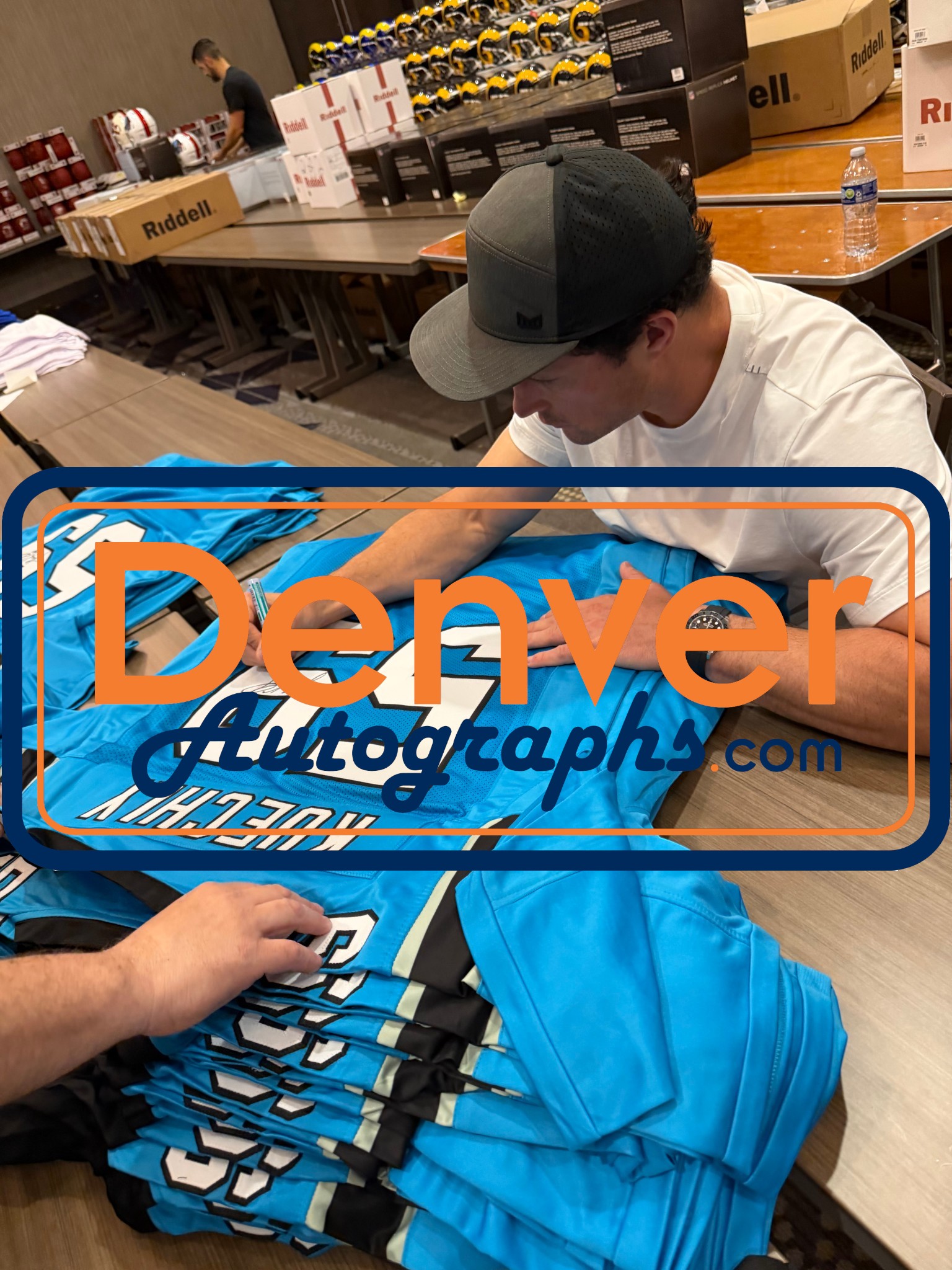 Luke Kuechly Autographed Pro Style sz XL Teal Jersey HOF Beckett Witness 56891 5 Luke Kuechly Autographed Pro Style sz XL Teal Jersey HOF Beckett Witness 56891
