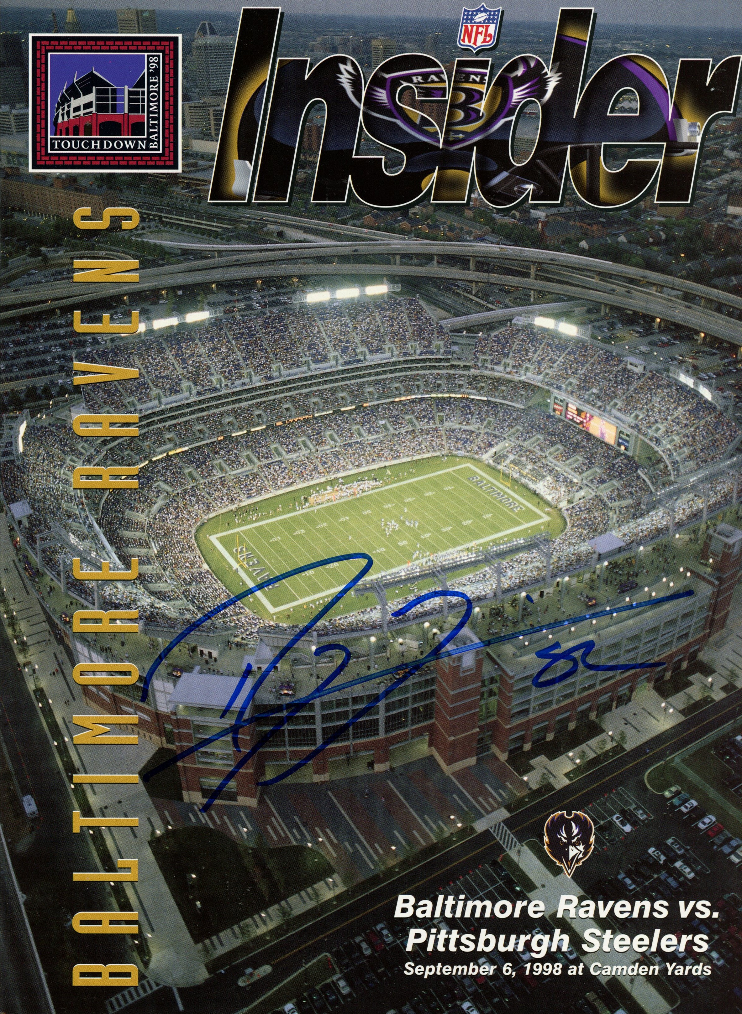 Ray Lewis Autographed/Signed Baltimore Ravens Magazine Beckett 