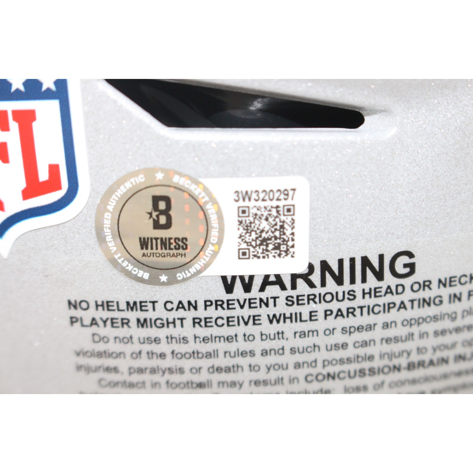 Howie Long Autographed Las Vegas Raiders SpeedFlex Helmet HOF Beckett W 55206 5 Howie Long Autographed Las Vegas Raiders SpeedFlex Helmet HOF Beckett W 55206