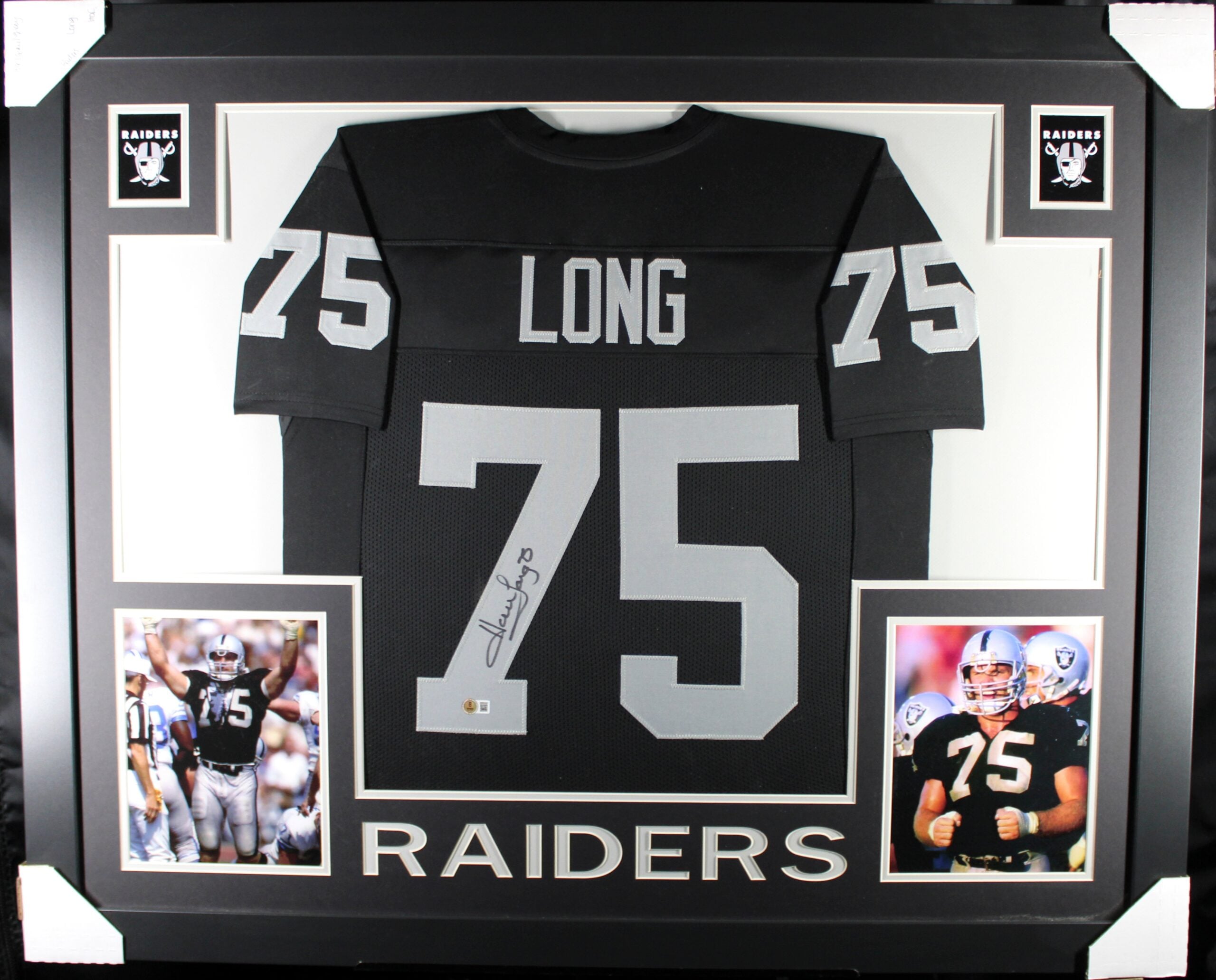 Howie Long Signed Oakland Raiders Framed Jersey Black #7 Beckett Witness 58648 1 Howie Long Signed Oakland Raiders Framed Jersey Black #7 Beckett Witness 58648