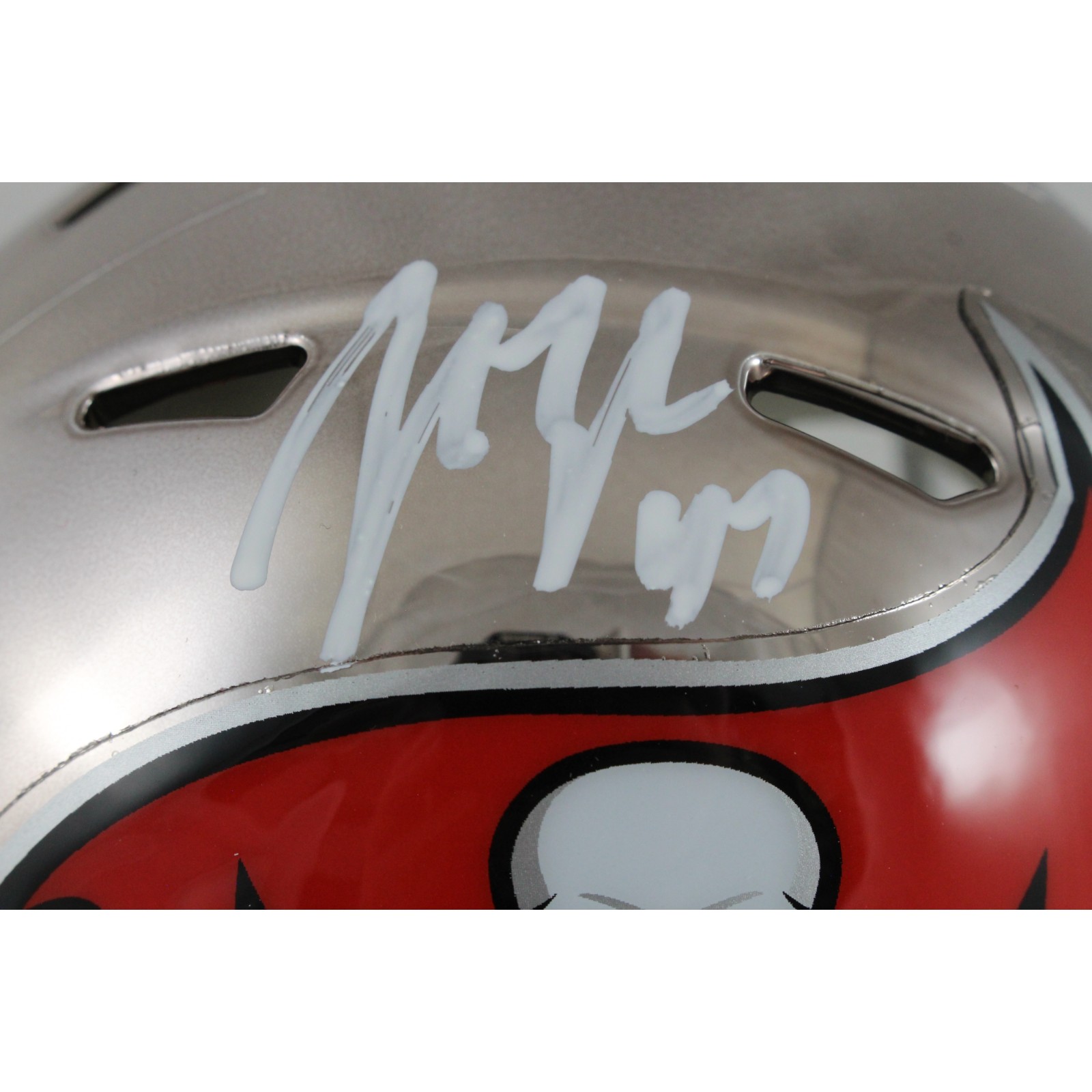 John Lynch Autographed Tampa Bay Buccaneers Chrome Mini Helmet Beckett 49977