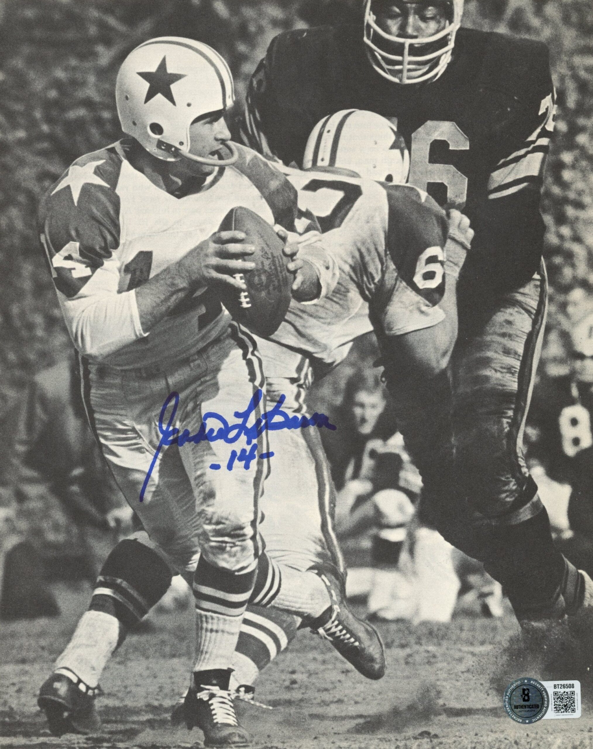 Eddie LeBaron Autographed Dallas Cowboys Magazine Page B&W Beckett 56851