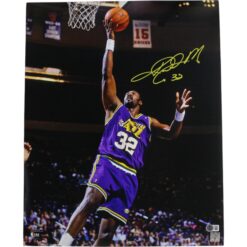 Karl Malone Autographed/Signed Utah Jazz 16x20 Photo Beckett Witness 49264
