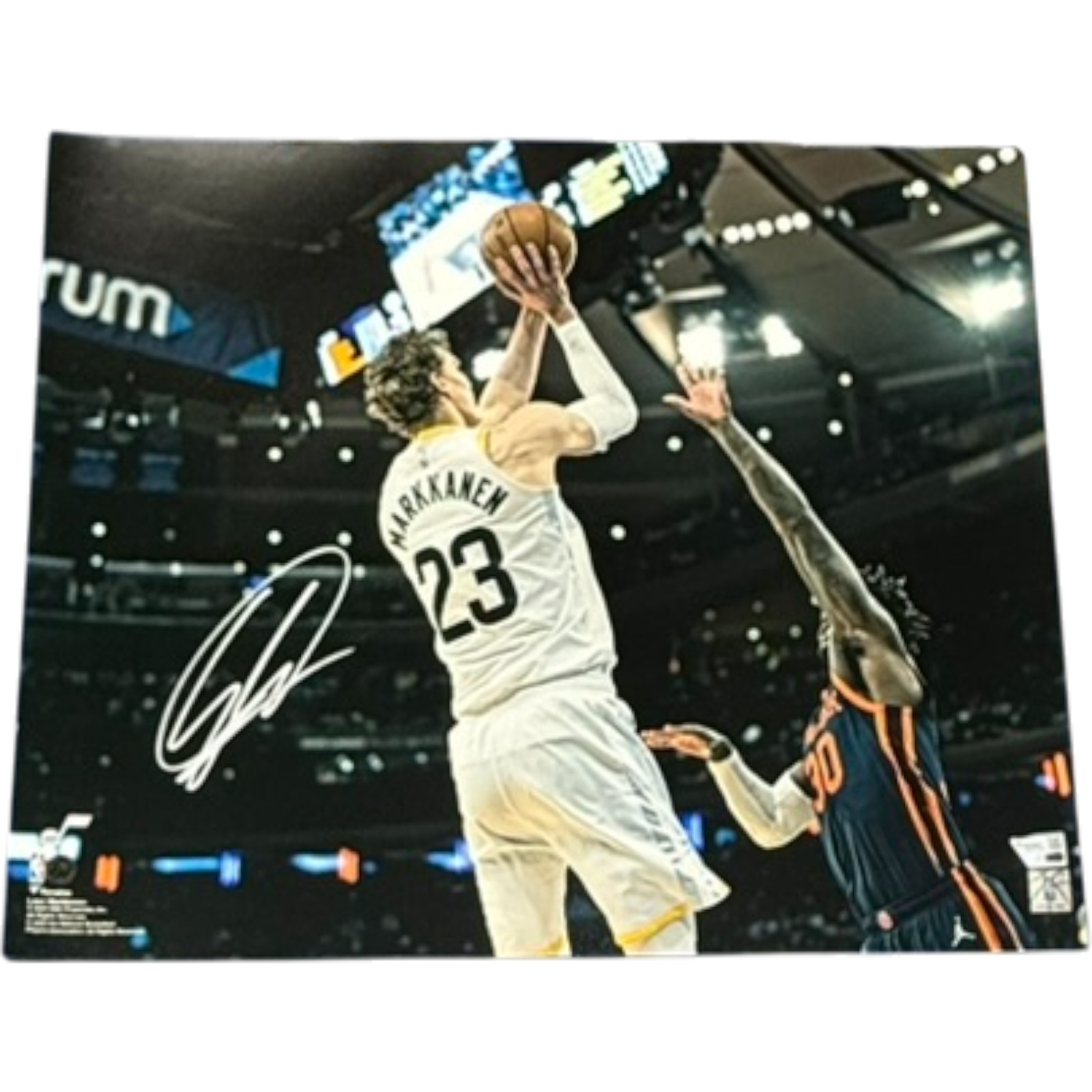 Lauri Markkanen Autographed/Signed Utah Jazz 16x20 Photo Fanatics 54397