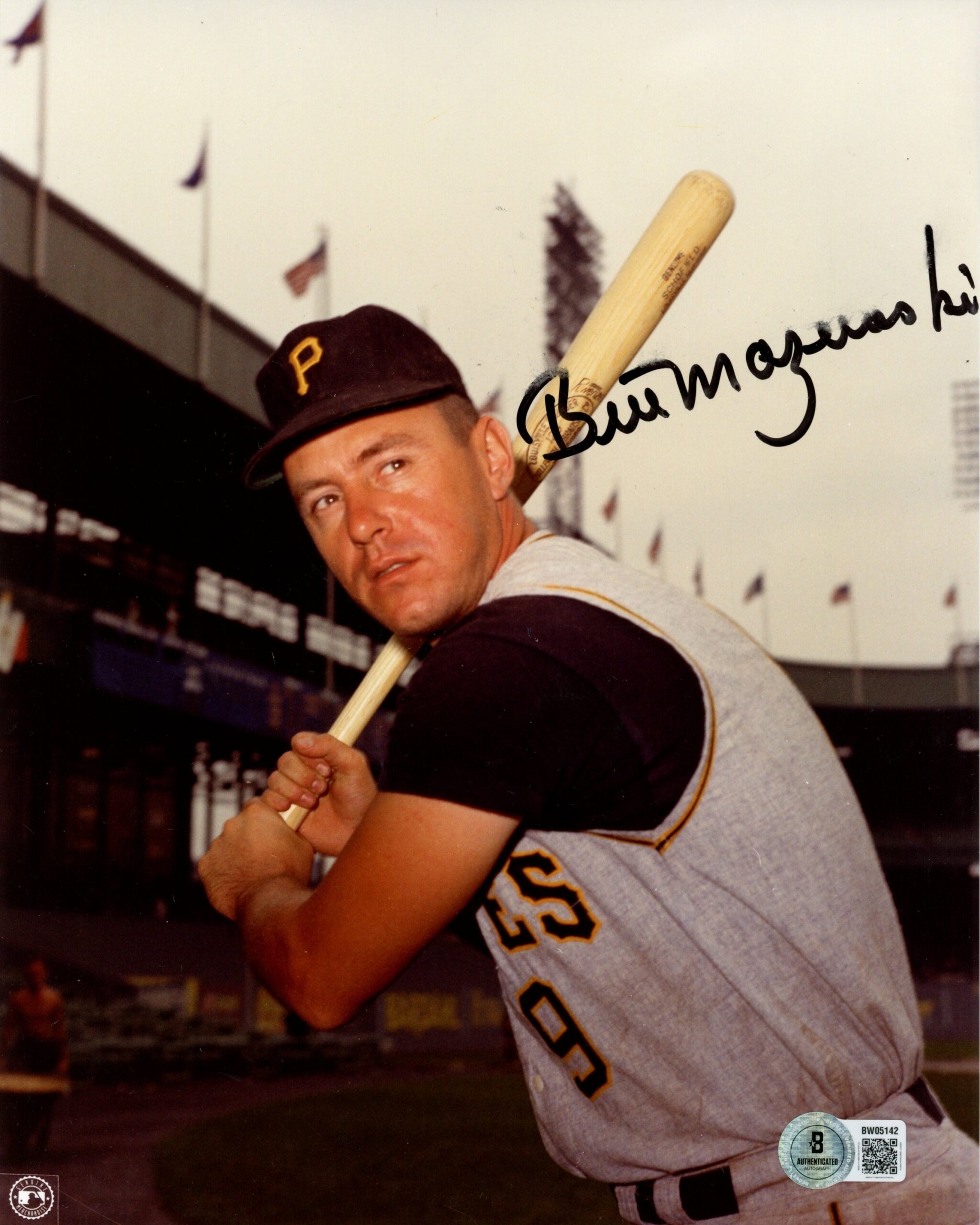 Bill Mazeroski Autographed/Signed Pittsburgh Pirates 8x10 Photo Beckett 57313
