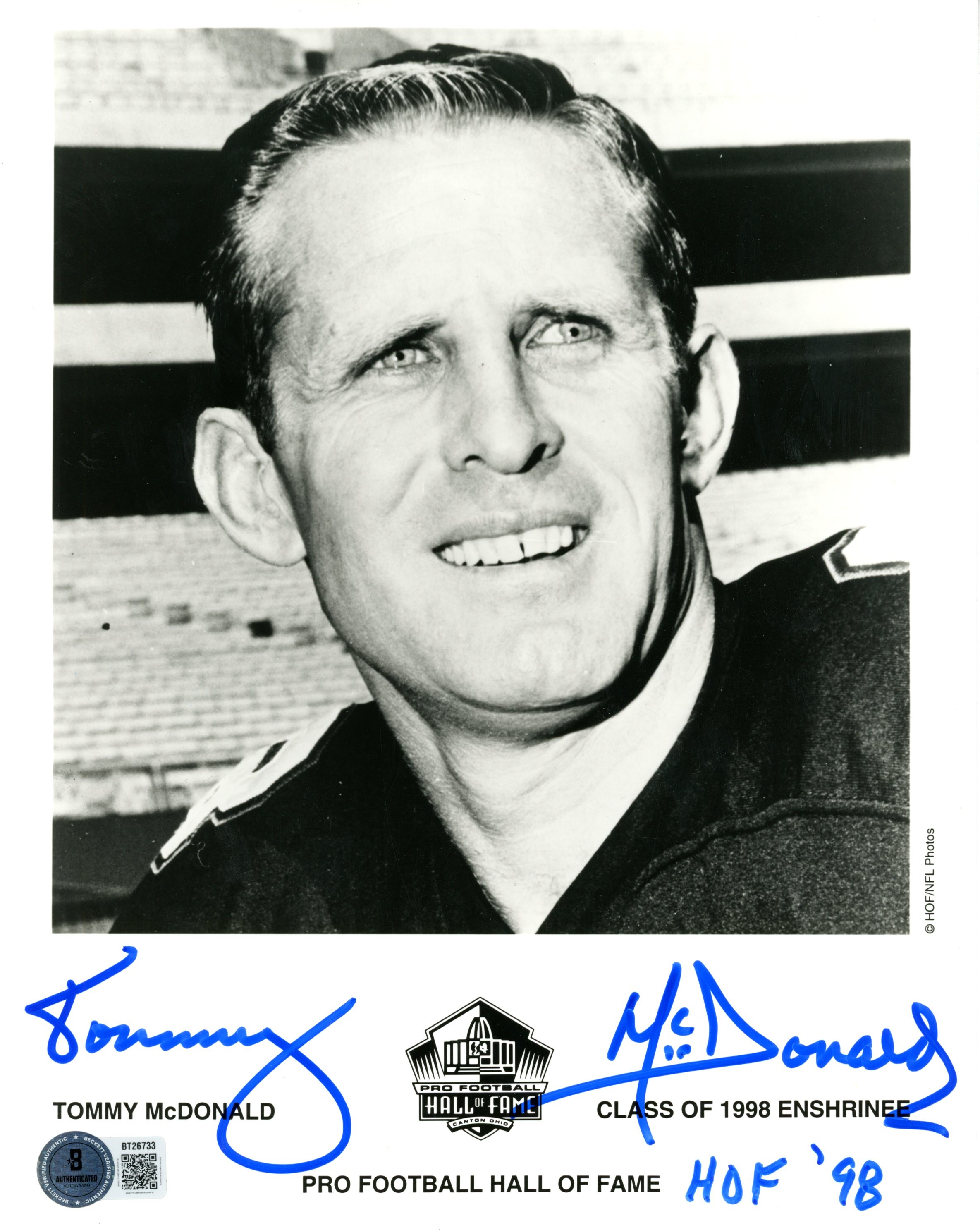 Tommy McDonald Autographed Philadelphia Eagles 8x10 Photo HOF Beckett 56653