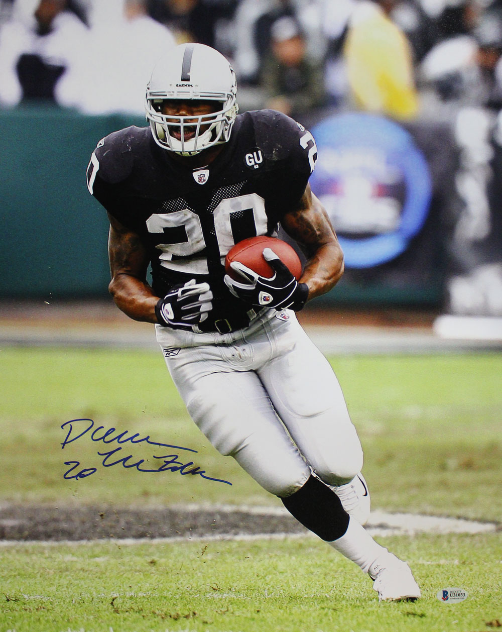 Darren McFadden Autographed/Signed Oakland Raiders 16x20 Photo BAS 29174