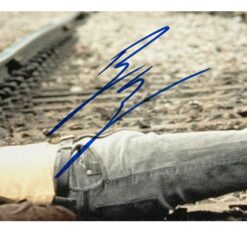 Ewan McGregor Autographed/Signed Trainspotting 11x14 Photo Beckett 54347