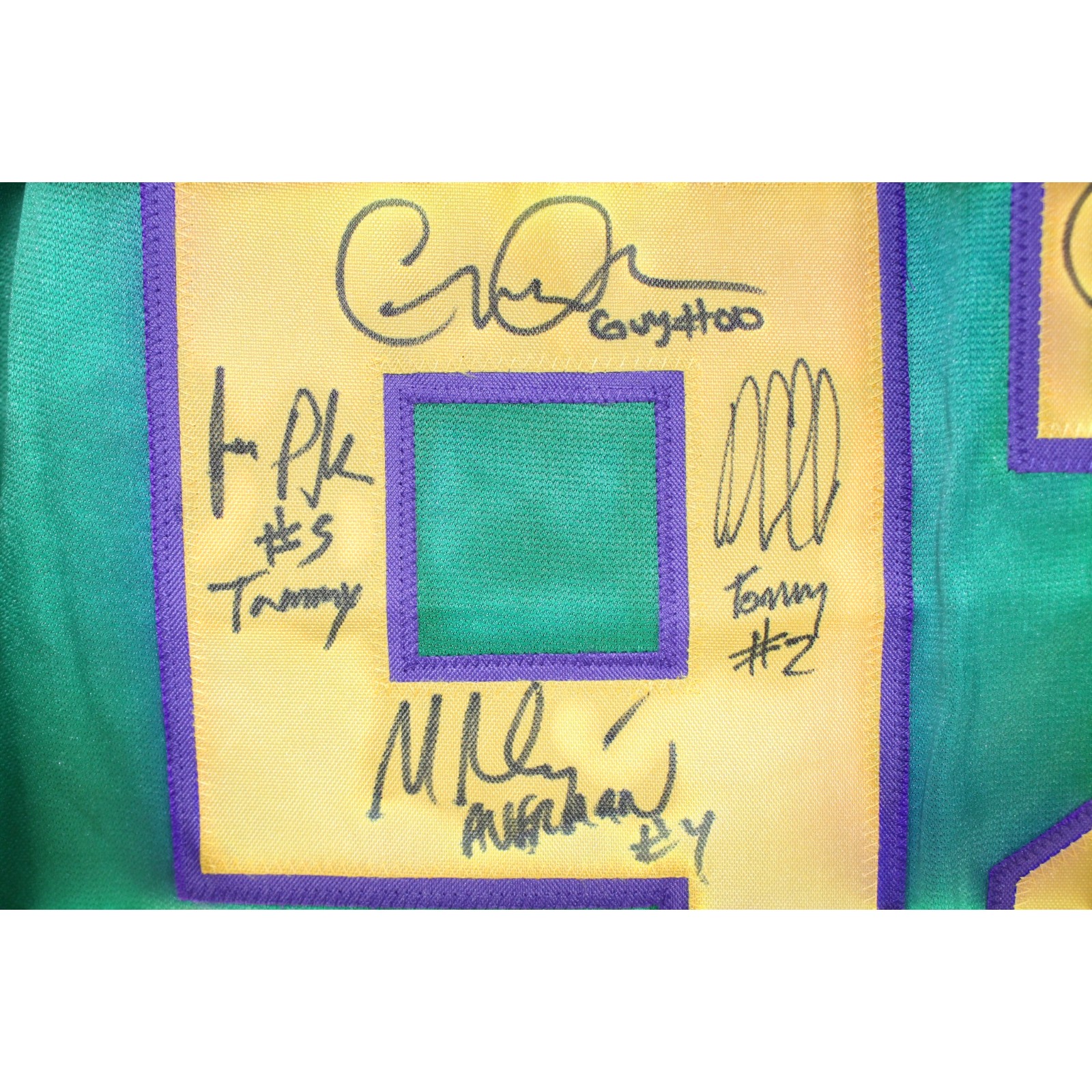 The Mighty Ducks Movie Autographed Green Jersey sz XL 8 Sigs Beckett 52785 2 The Mighty Ducks Movie Autographed Green Jersey sz XL 8 Sigs Beckett 52785