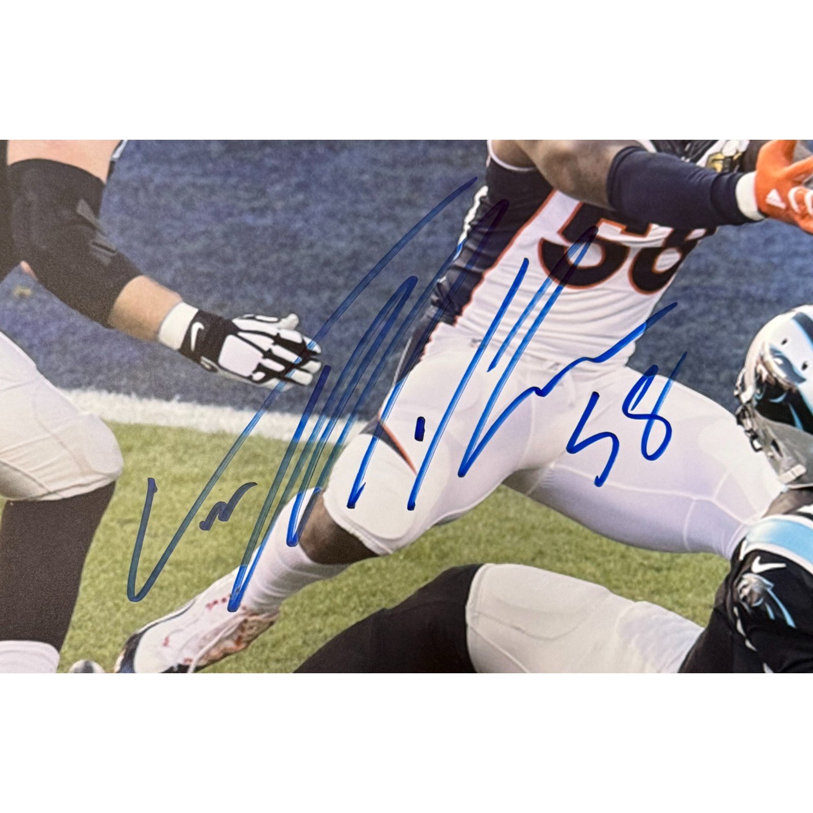 Von Miller Autographed Denver Broncos 16x20 Photo Beckett Witness 54710 2 Von Miller Autographed Denver Broncos 16x20 Photo Beckett Witness 54710