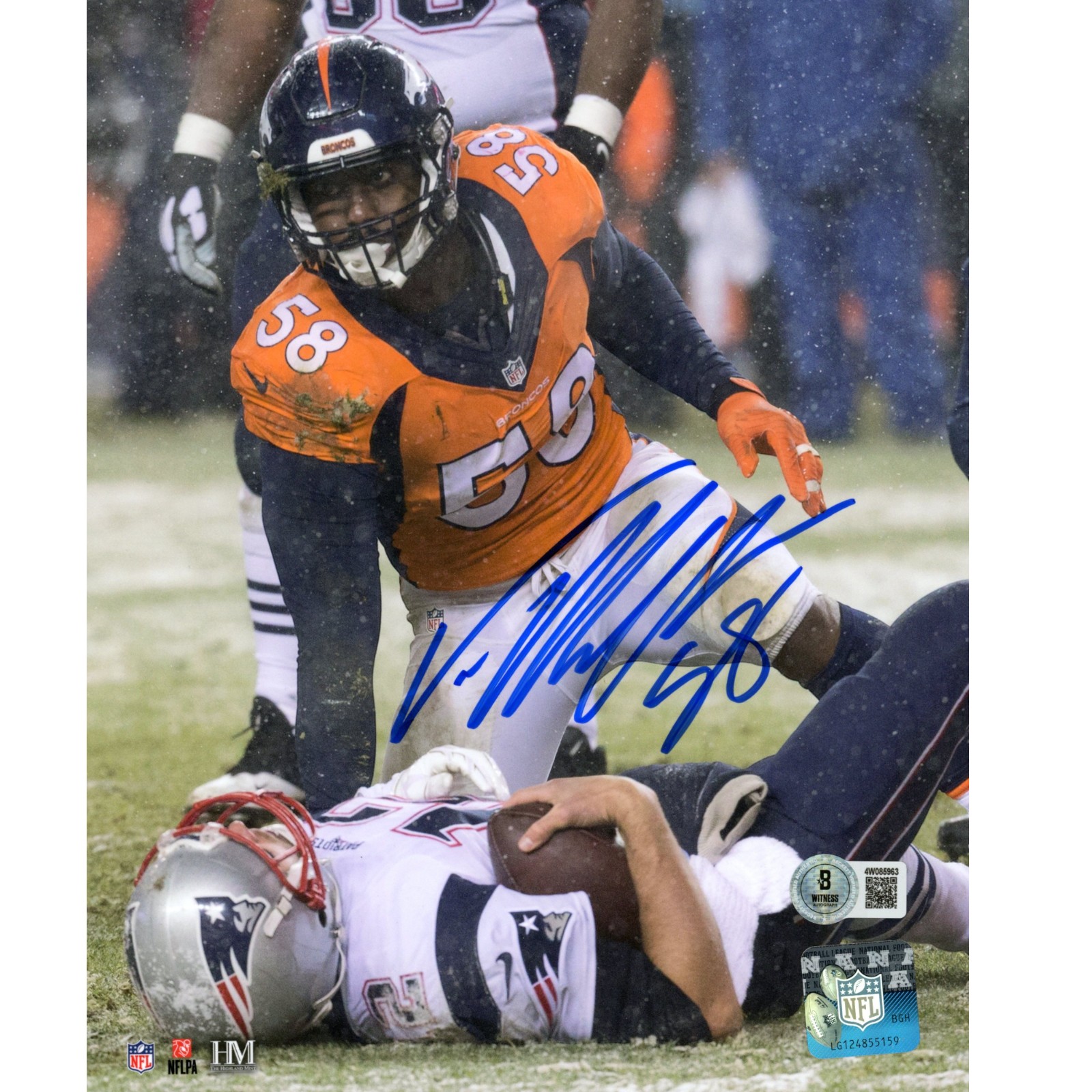 Von Miller Autographed Denver Broncos 8x10 Photo Beckett Witness 54687