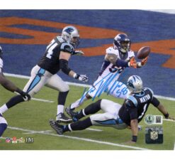 Von Miller Autographed Denver Broncos 8x10 Photo Beckett Witness 54704