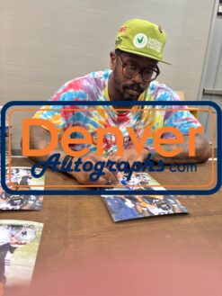 Von Miller Autographed Denver Broncos 8x10 Photo Beckett Witness 54687