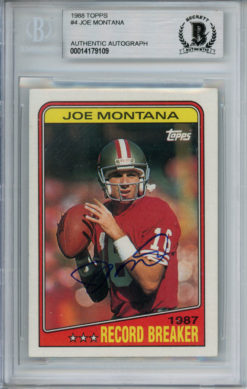 Joe Montana Autographed 1988 Topps #4 Trading Card Beckett Slab