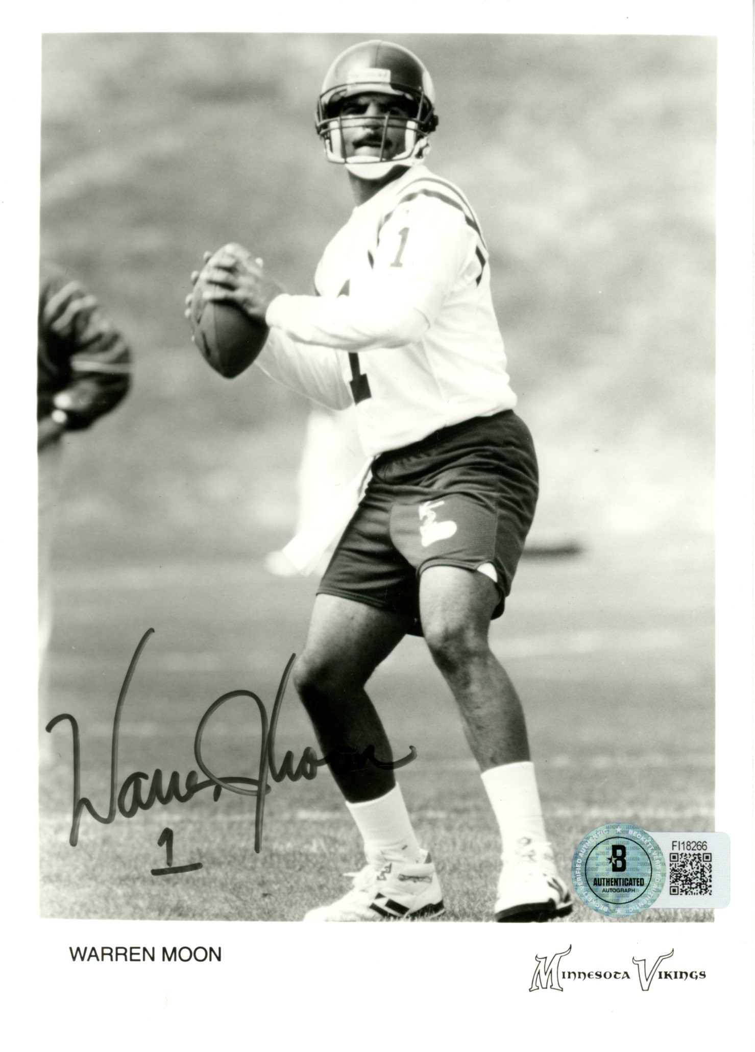 Warren Moon Autographed/Signed Minnesota Vikings 5x7 Photograph Beckett 57230