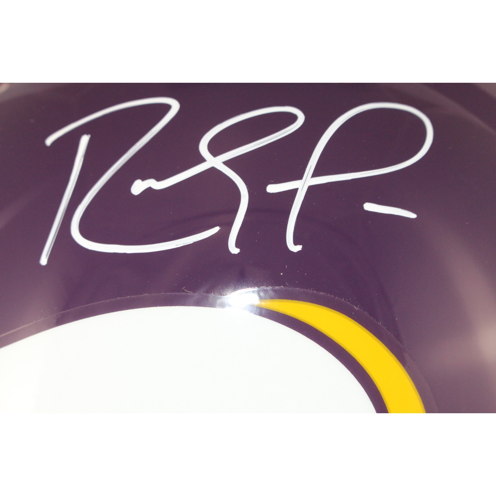 Randy Moss Autographed Minnesota Vikings F/S TB Helmet Beckett Witness 53708