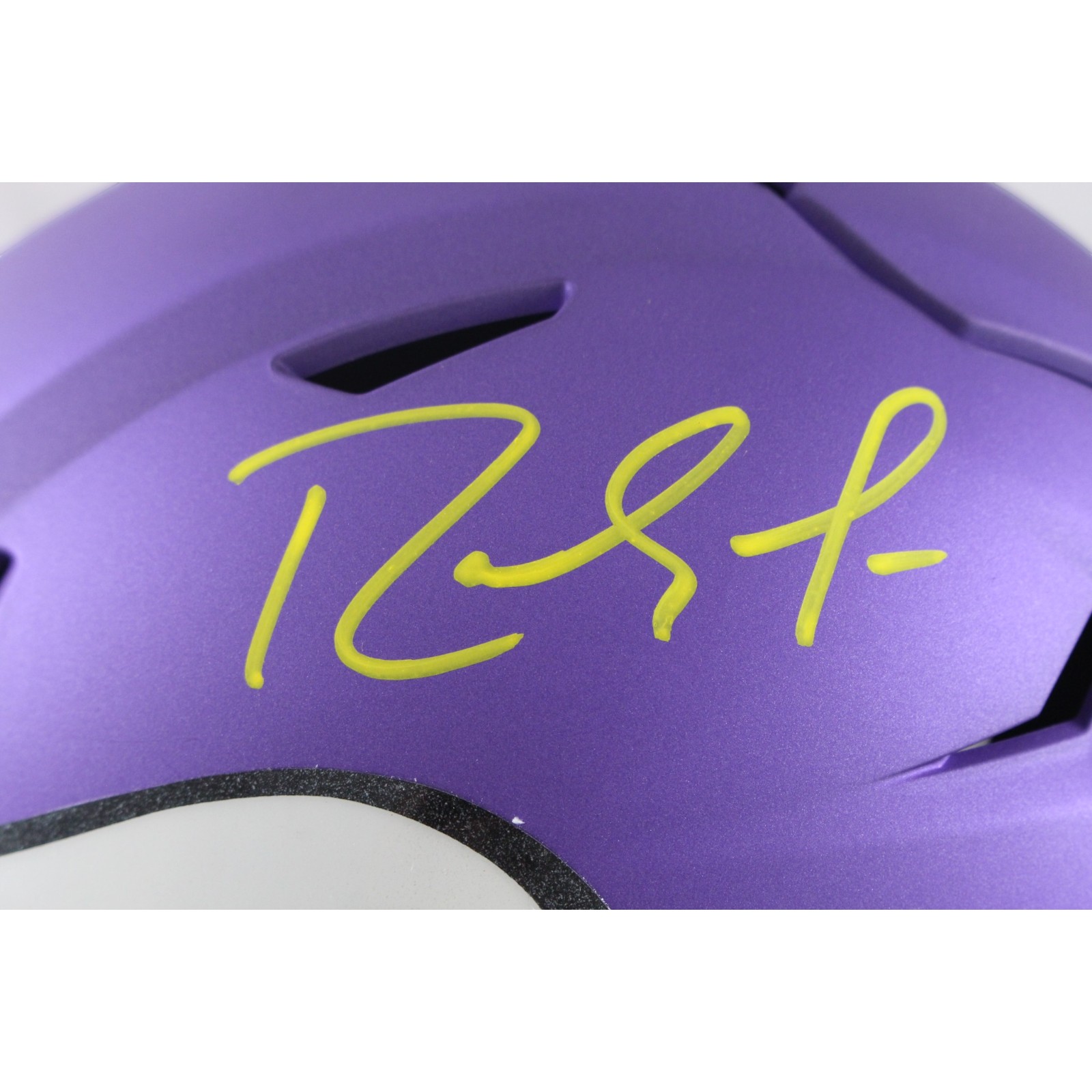 Randy Moss Autographed Minnesota Vikings Mid-Size Midi Helmet Beckett 56287 2 Randy Moss Autographed Minnesota Vikings Mid-Size Midi Helmet Beckett 56287