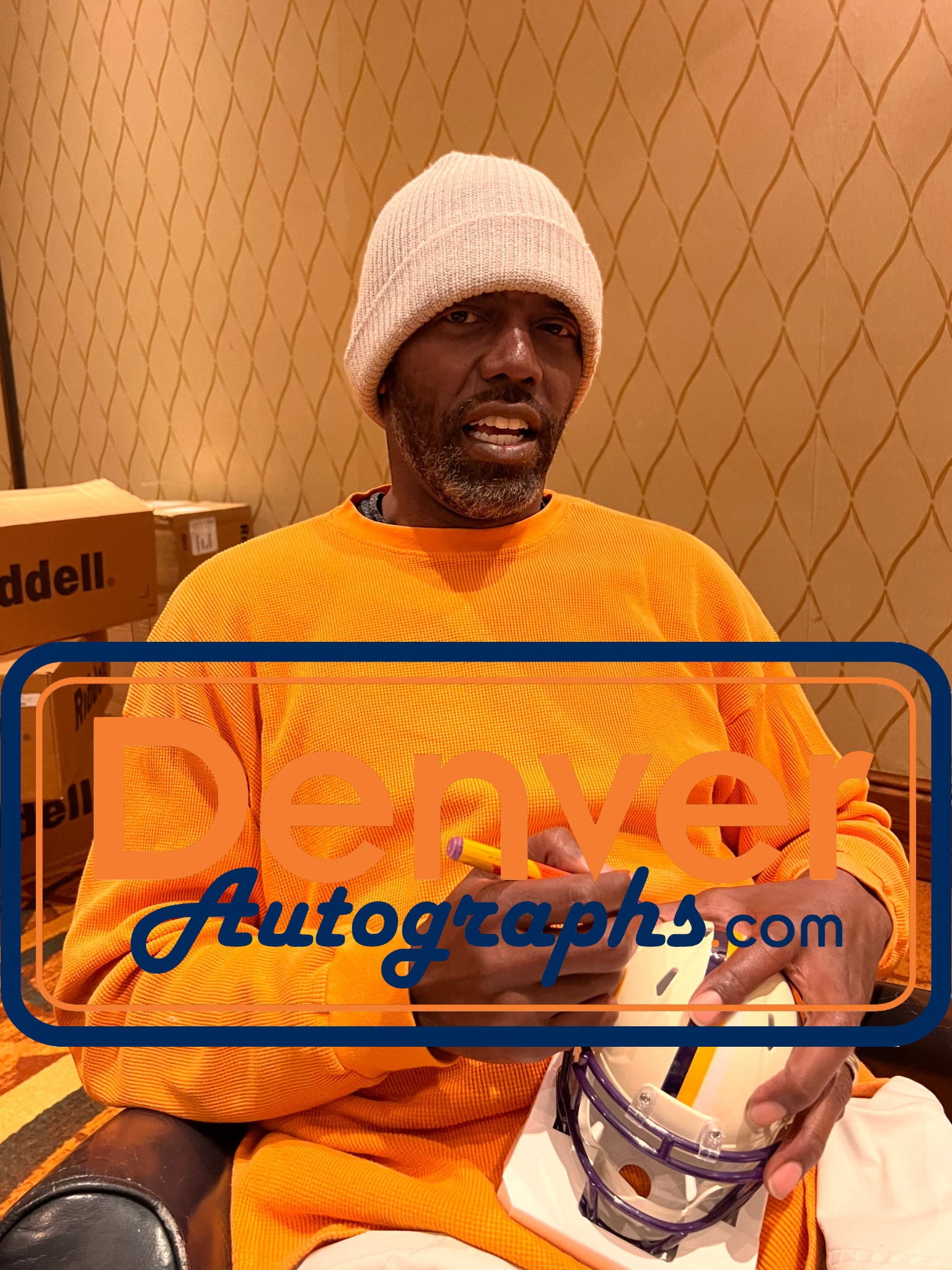 Randy Moss Autographed Minnesota Vikings Retro Mini Helmet Beckett 56311 6 Randy Moss Autographed Minnesota Vikings Retro Mini Helmet Beckett 56311