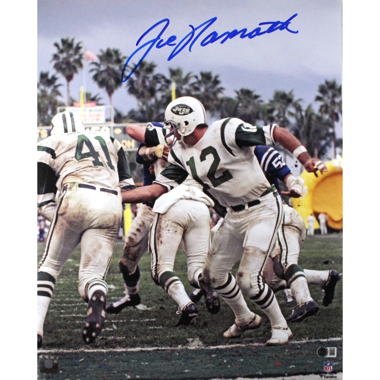 Joe Namath Autographed/Signed New York Jets 16x20 Photo Beckett Witness 53359