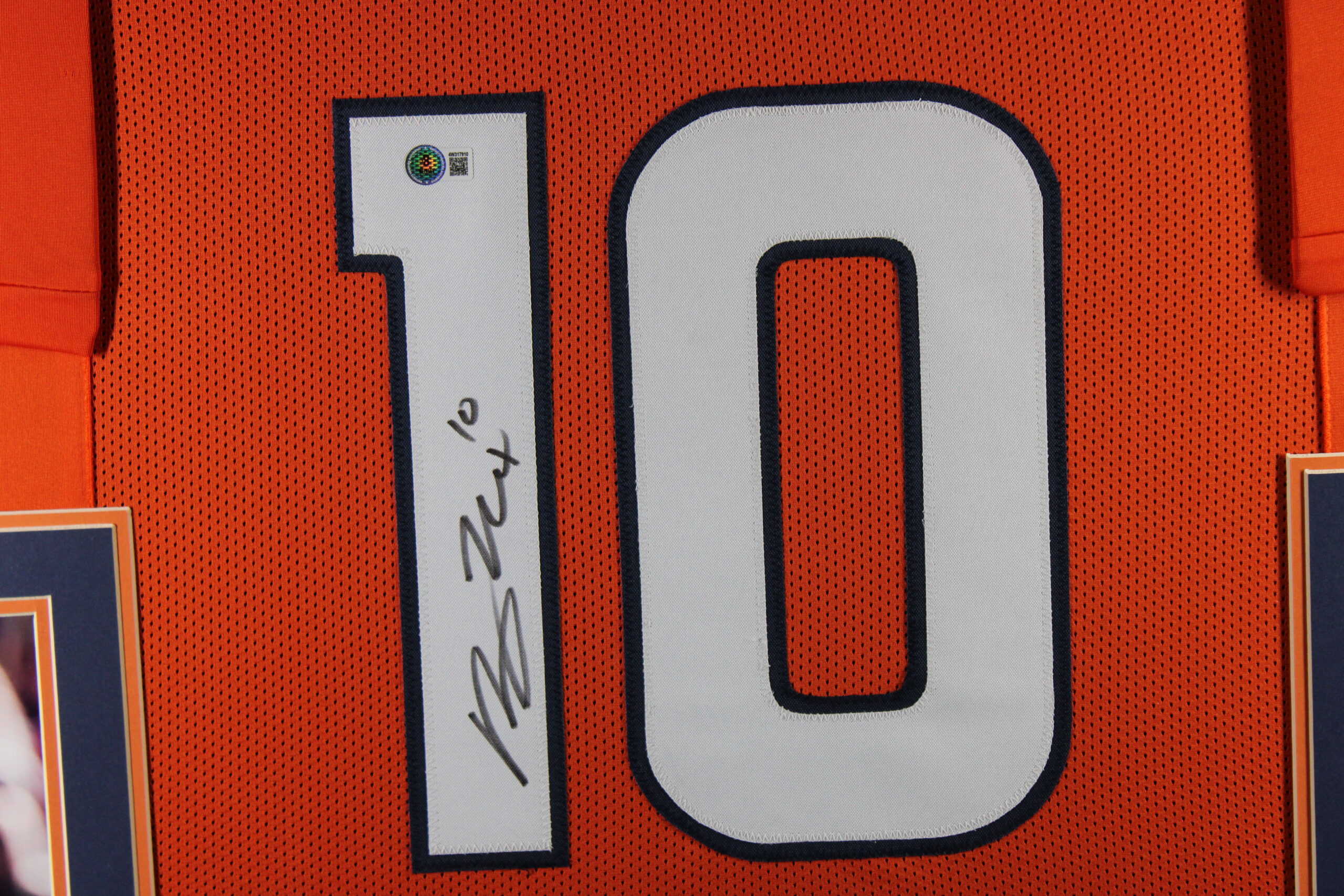 Bo Nix Autographed Pro Style Sz XL Orange Framed Jersey 35x43 Beckett 57306 2 Bo Nix Autographed Pro Style Sz XL Orange Framed Jersey 35x43 Beckett 57306