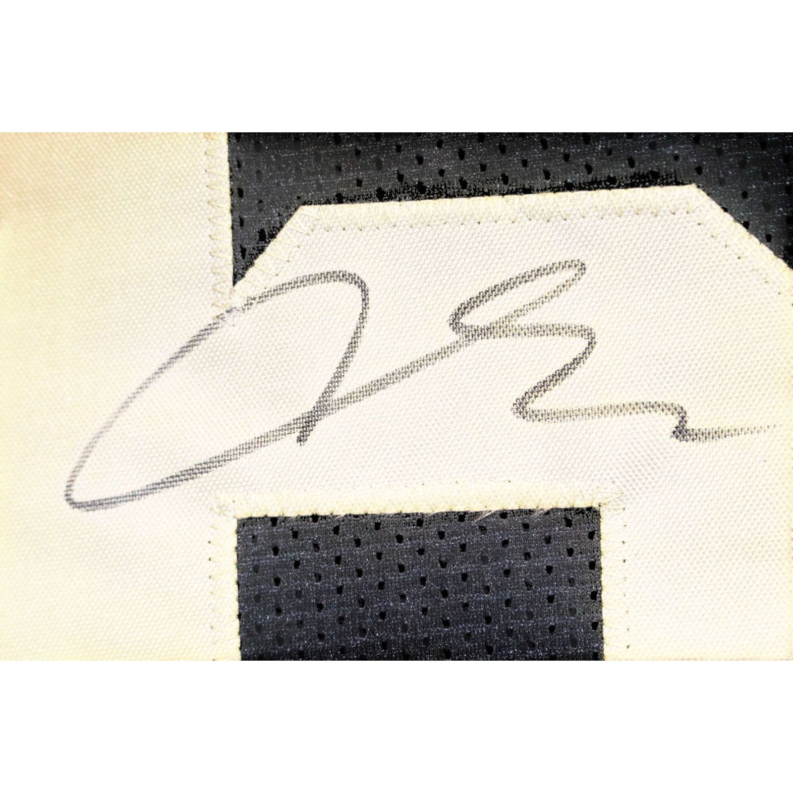 Aidan O'Connell Autographed College Style XL Black Jersey Beckett Witness 53239